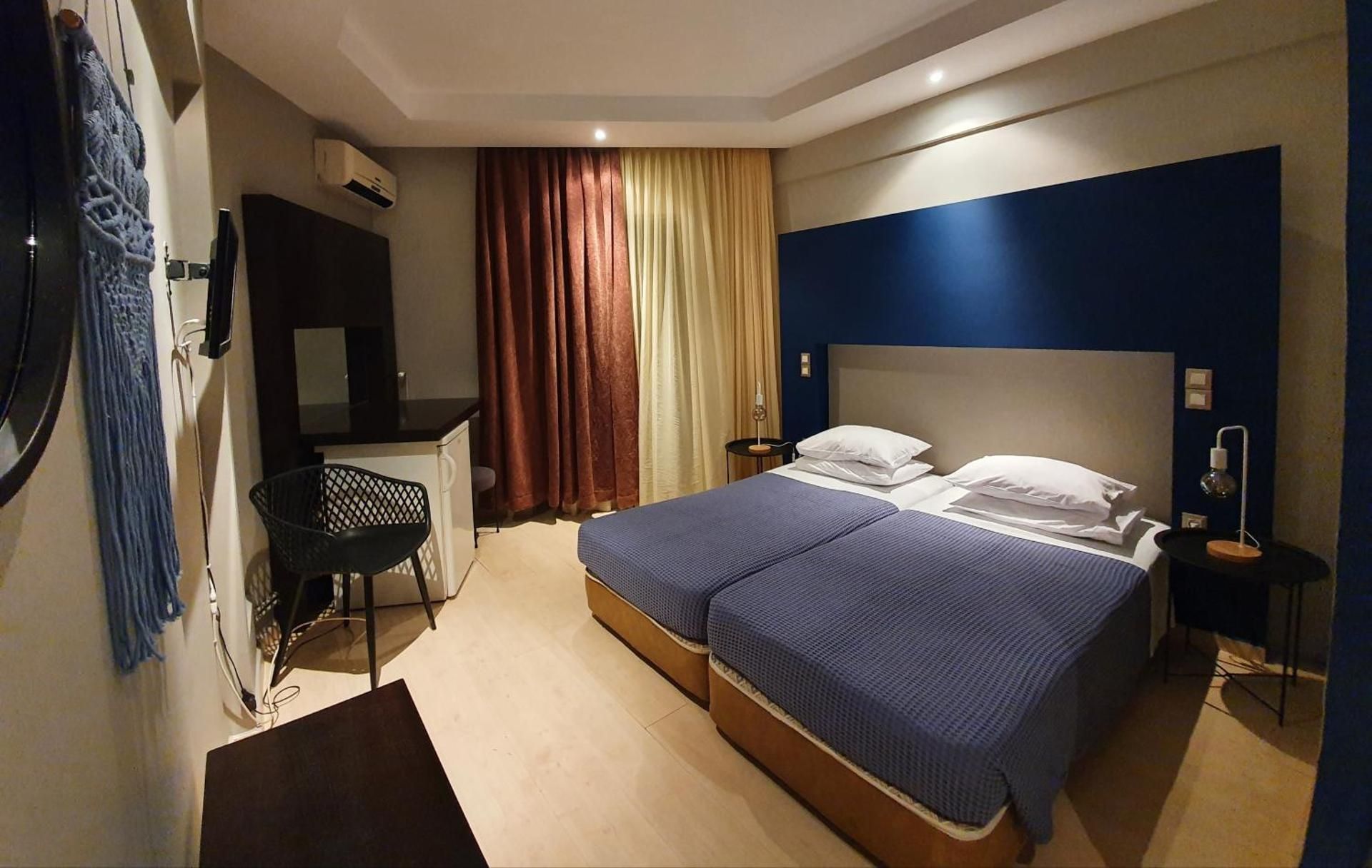 Hotel Aphroditi Island Park Deluxe Double Room with Side Sea View 3