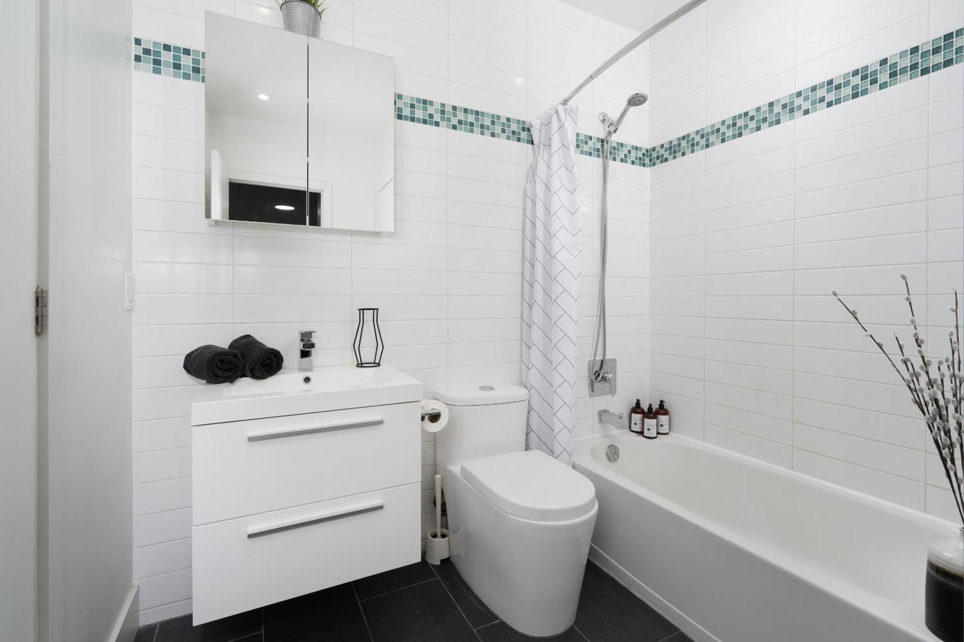 Apartment - Split Level