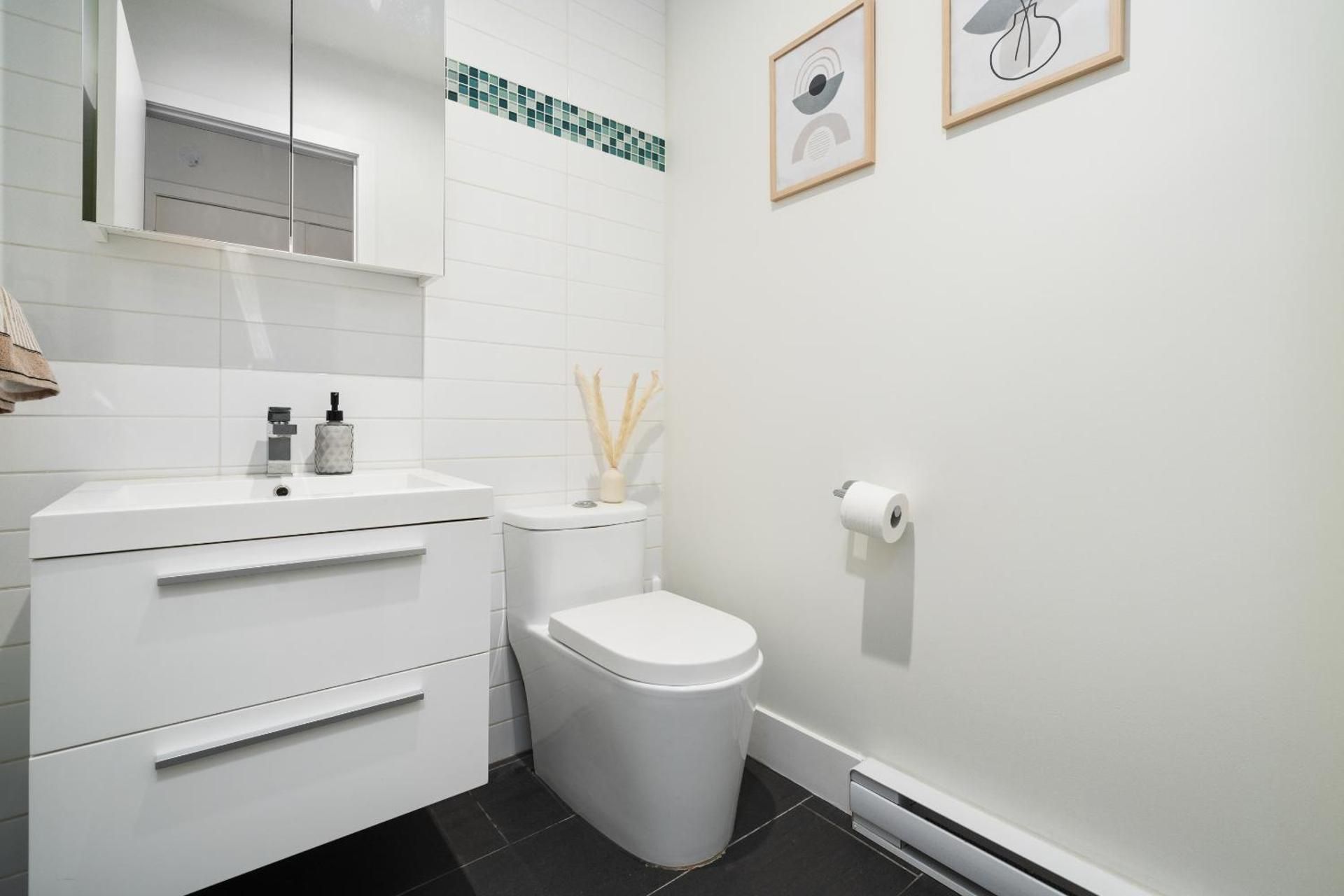 Apartment - Split Level