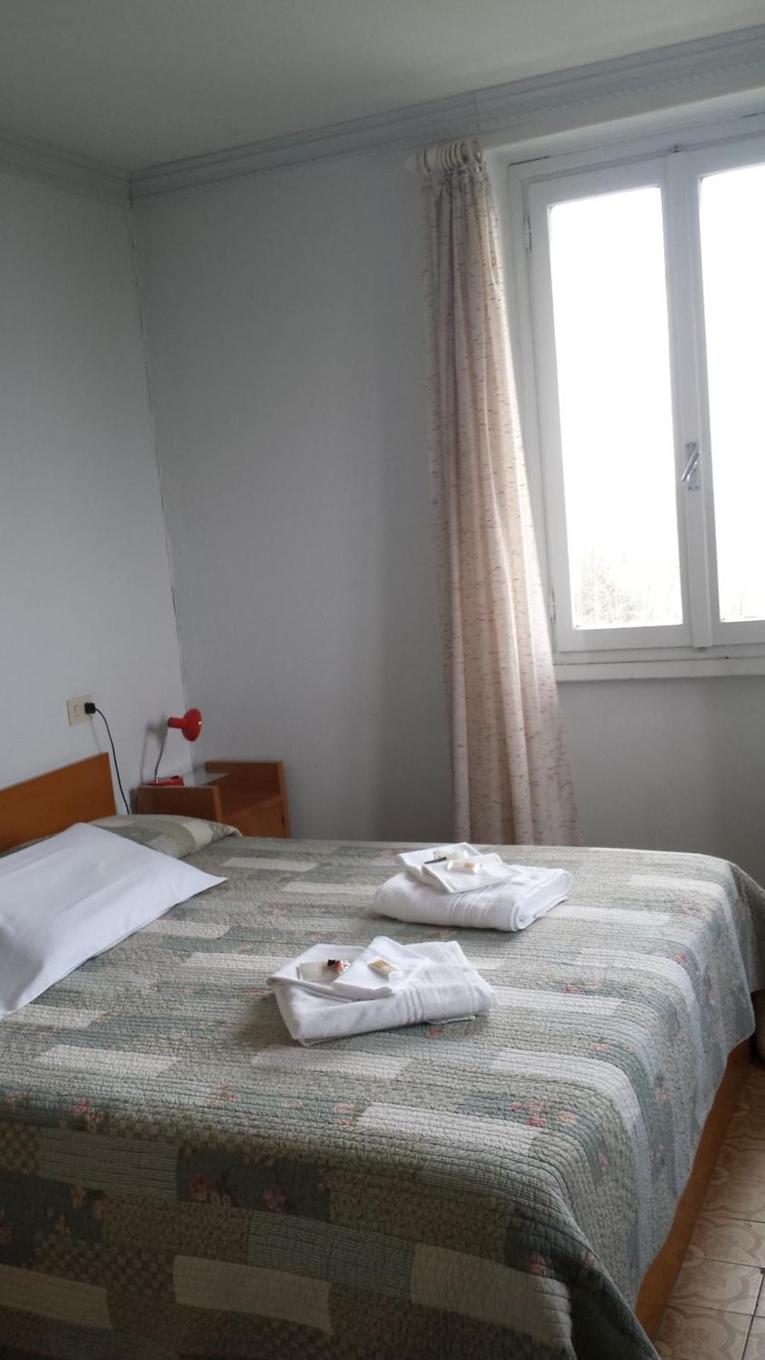 Double Room with Lake View