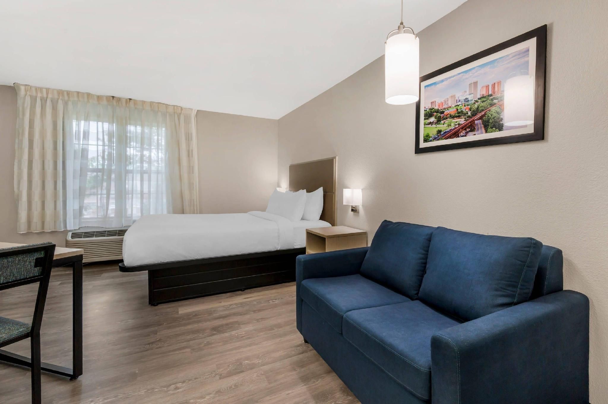 1 Queen Bed, Nonsmoking, Accessible