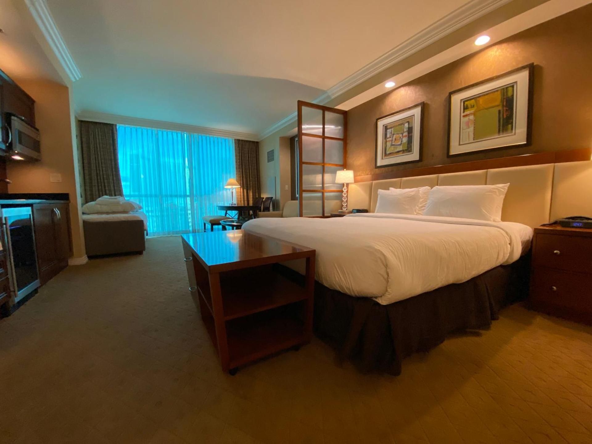 MGM Signature Studios by FantasticStay Deluxe King Studio 83