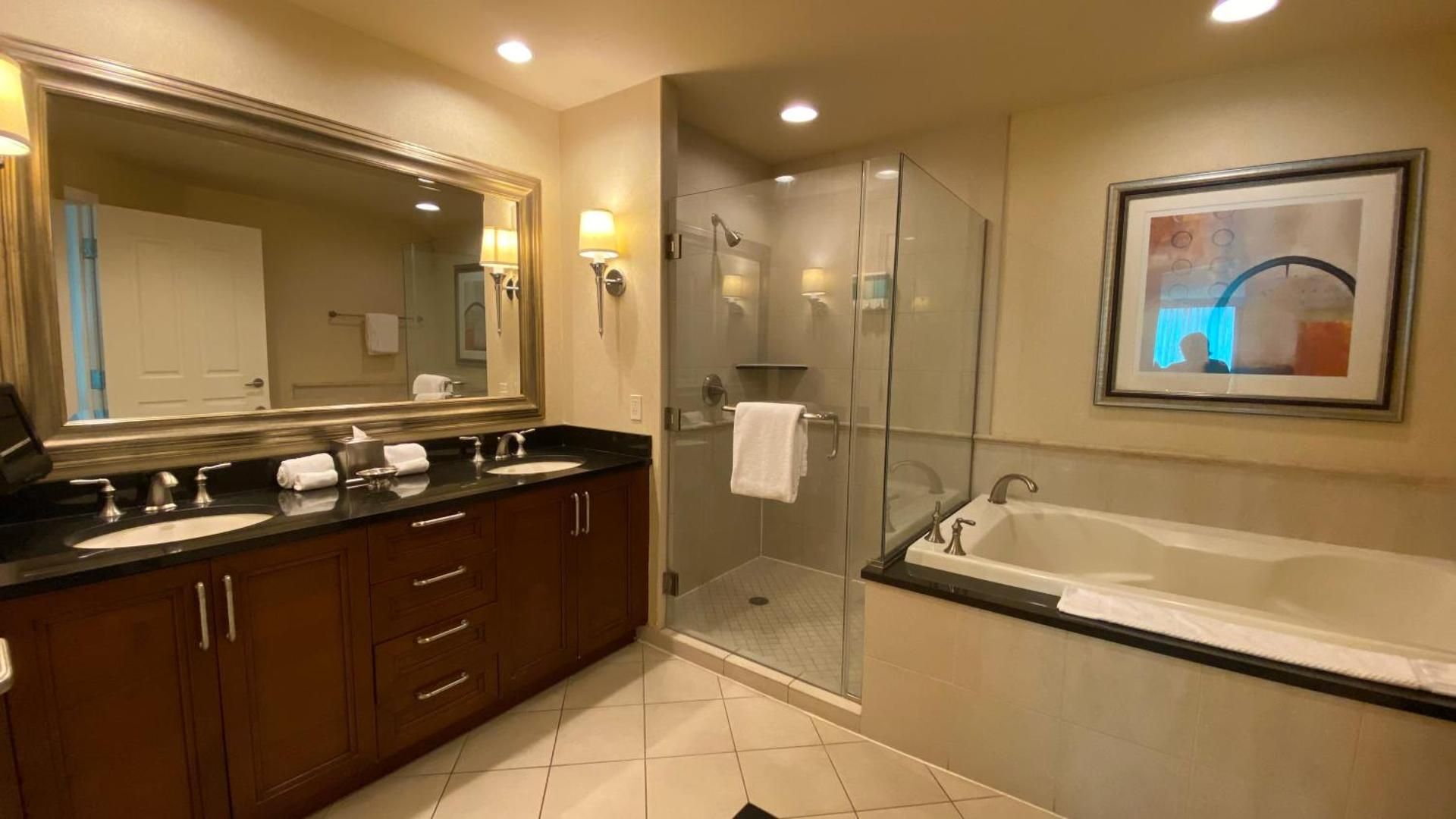 MGM Signature Studios by FantasticStay Deluxe King Studio 176