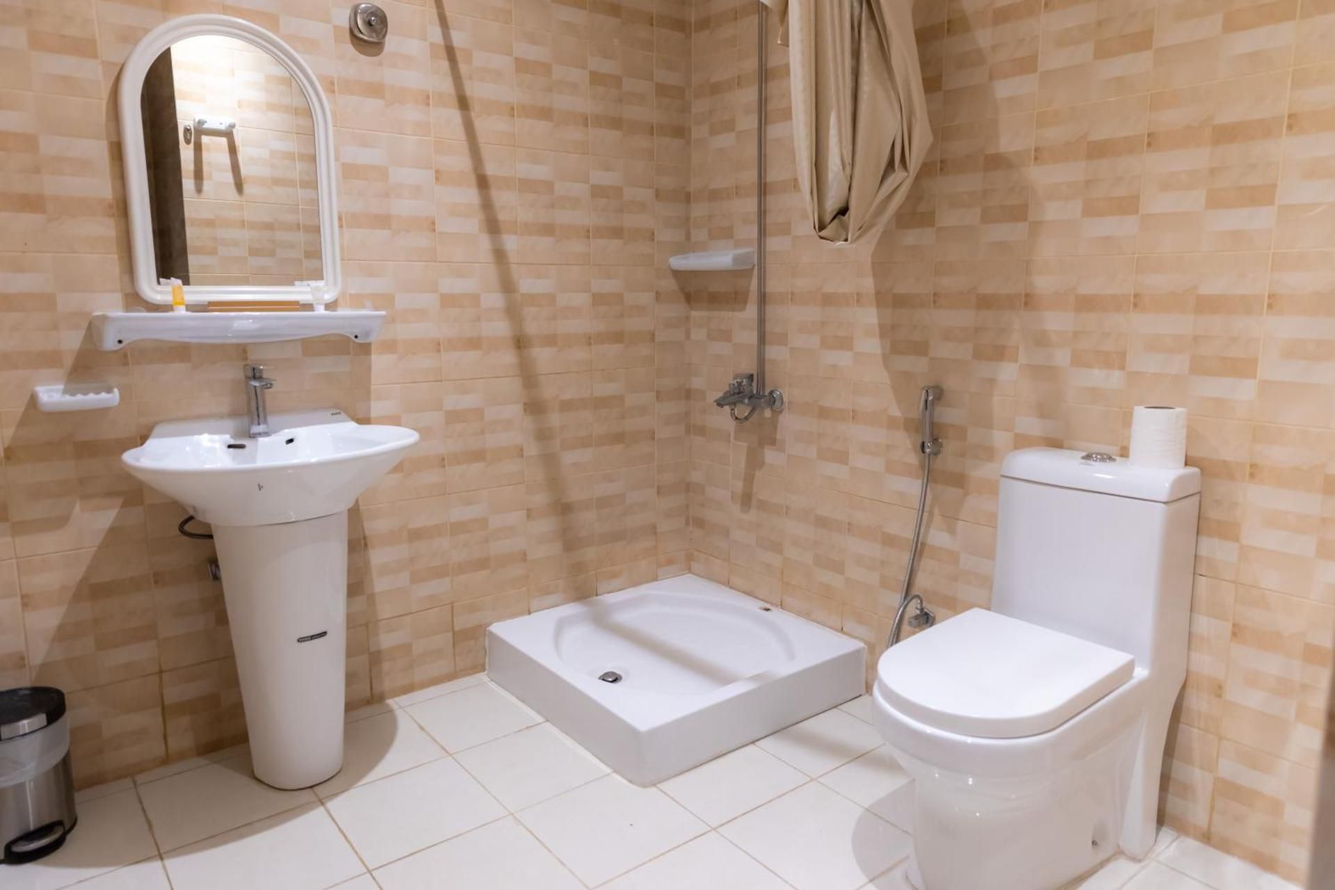 فندق اكارم الصفا Akarem Hotel Junior One-Bedroom Suite City View 3