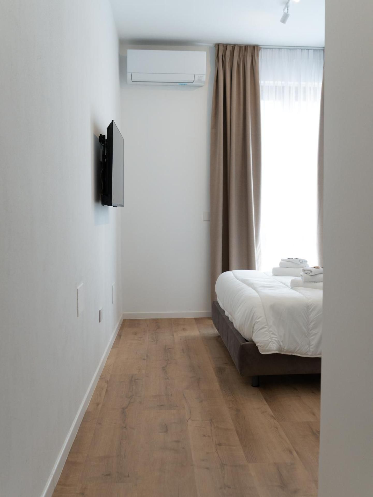 VILLA ISABELLA Ospedale Cisanello Deluxe Double Room with Balcony 3