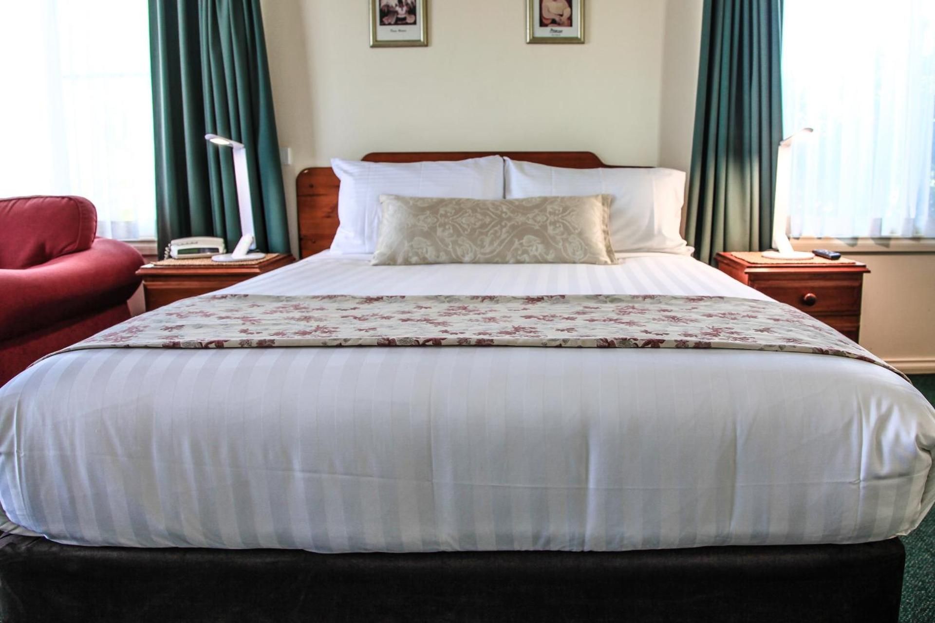 Executive Queen Room