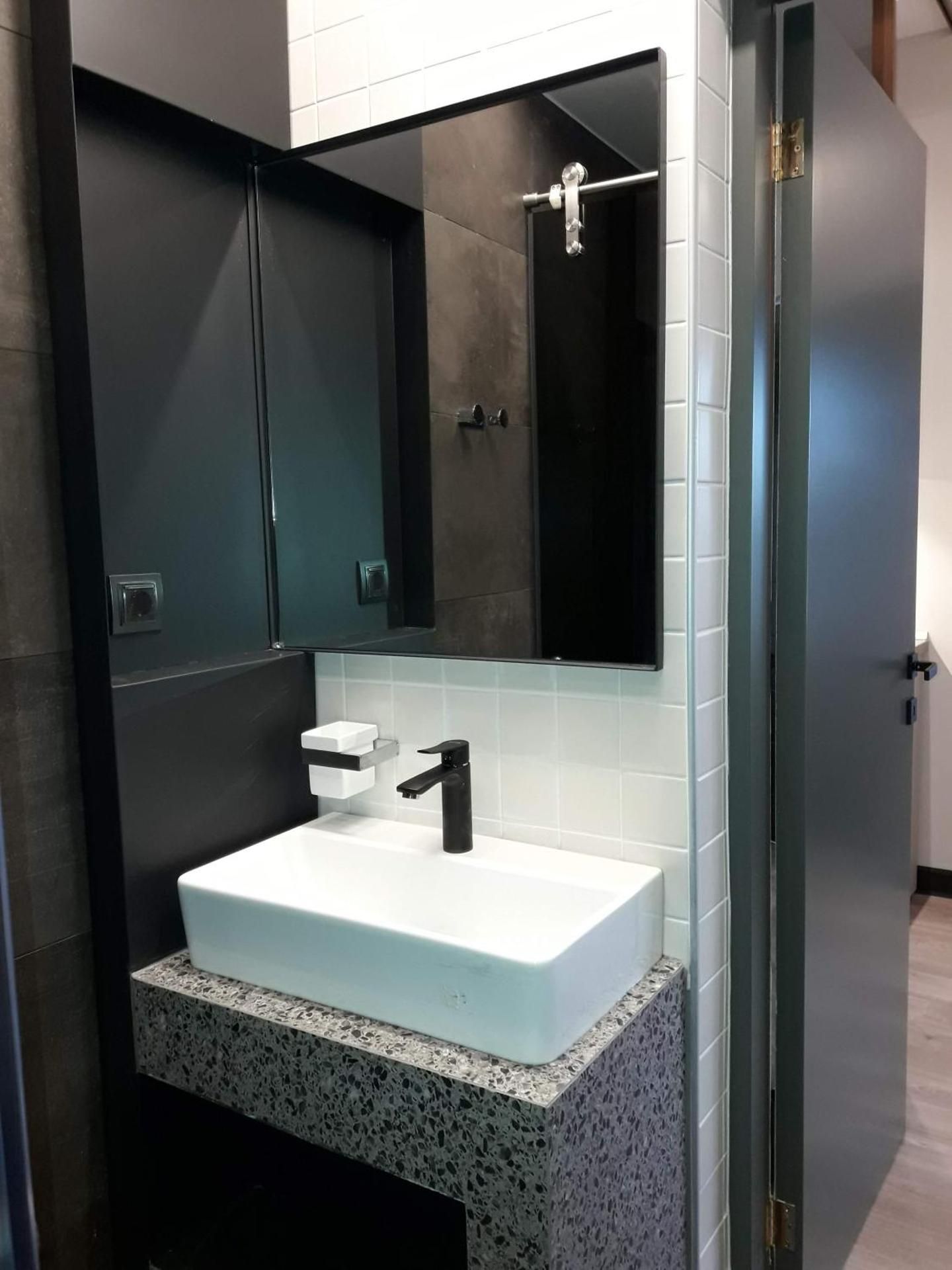 Avenue Luxury Apartments Deluxe Double Room 2