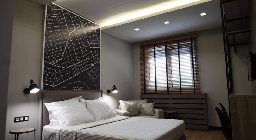 Avenue Luxury Apartments Classic Quadruple Room 2