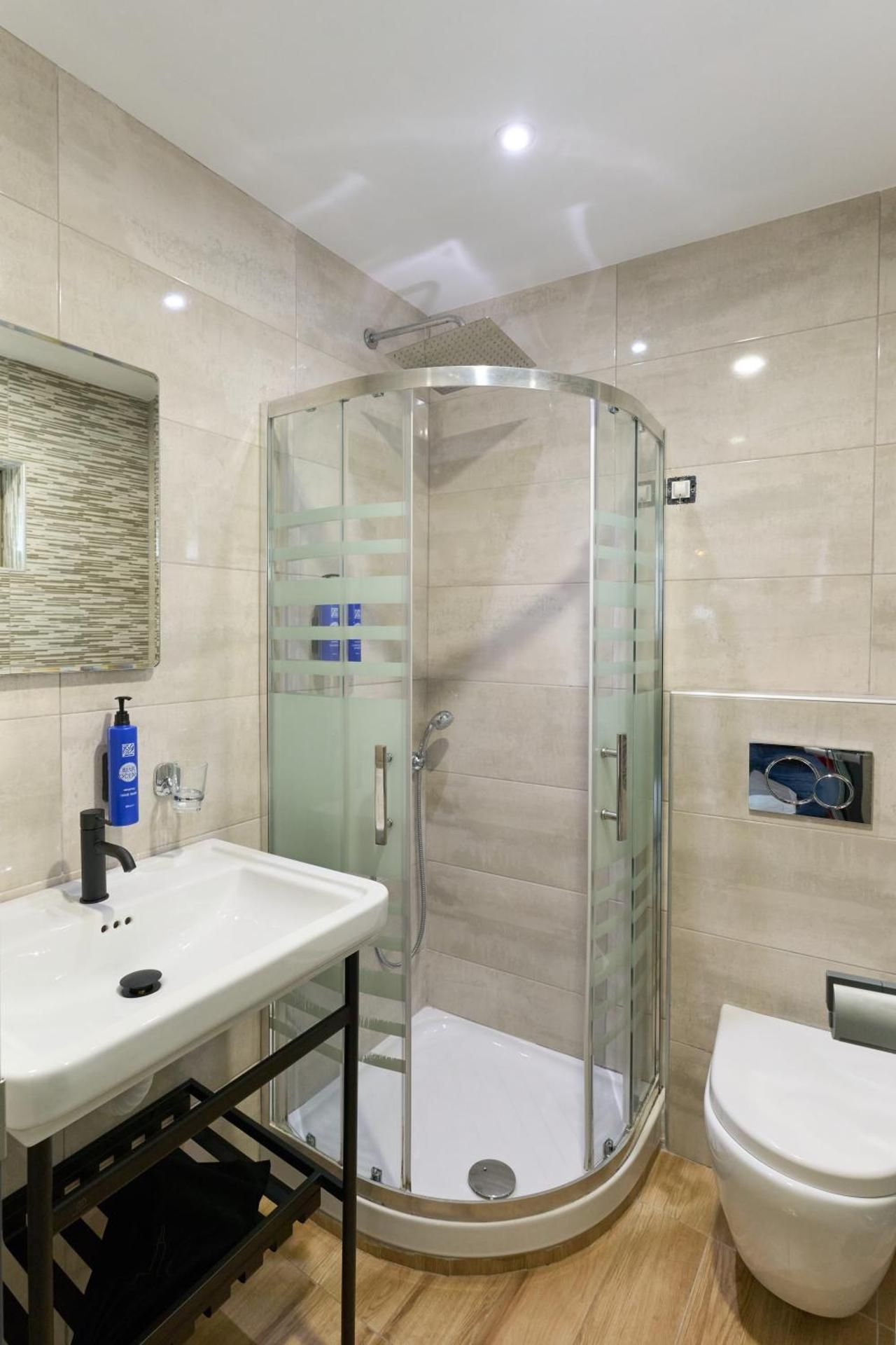 Hotel Erika Triple Room 3