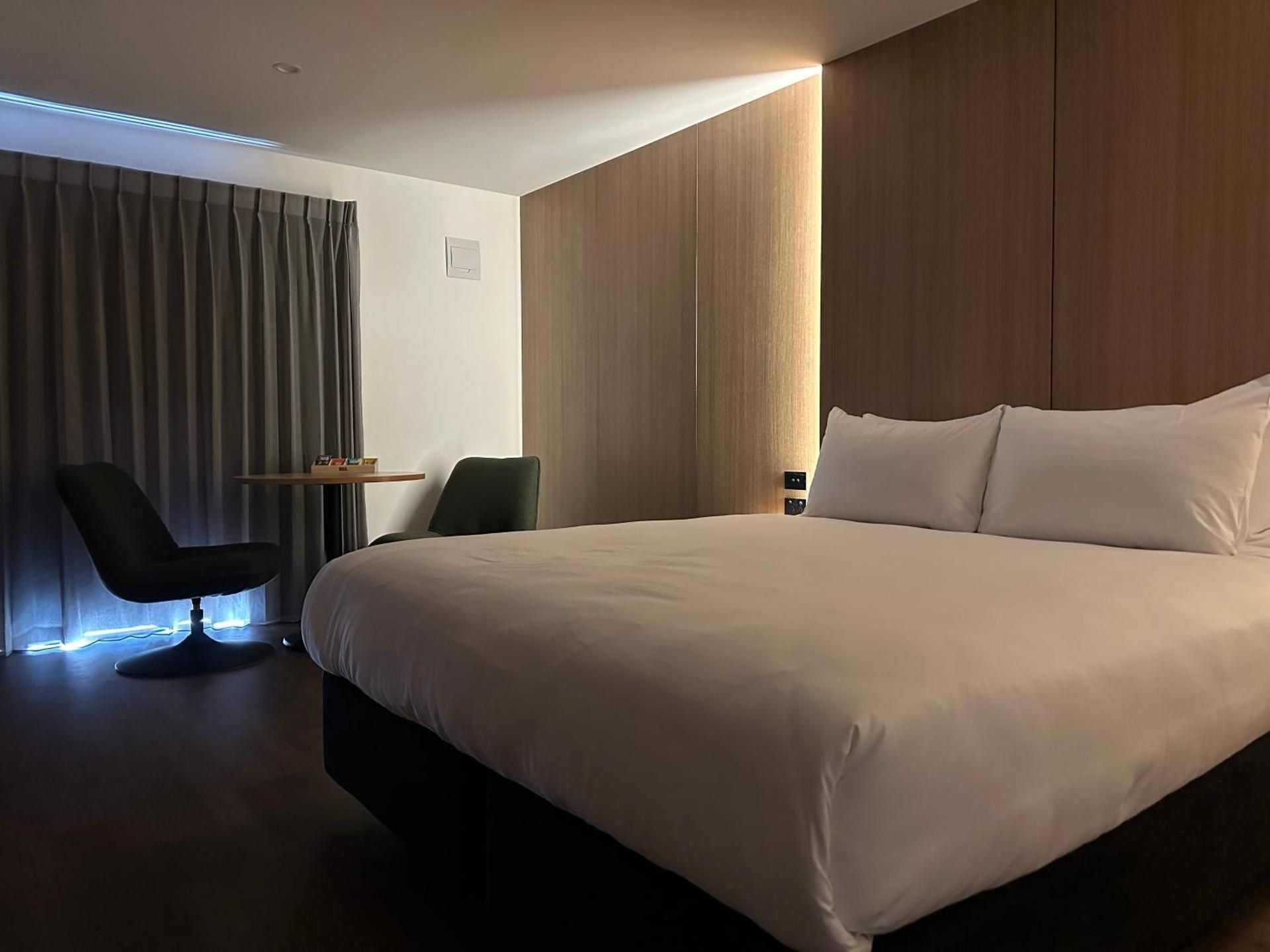 Superior Studio with Hot Tub