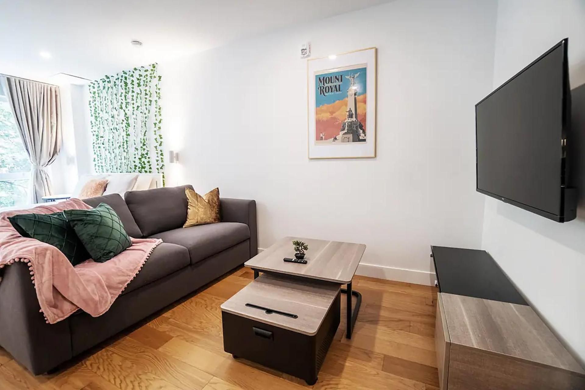 Rozenhaus Montreal Hotel Downtown Junior Suite 96