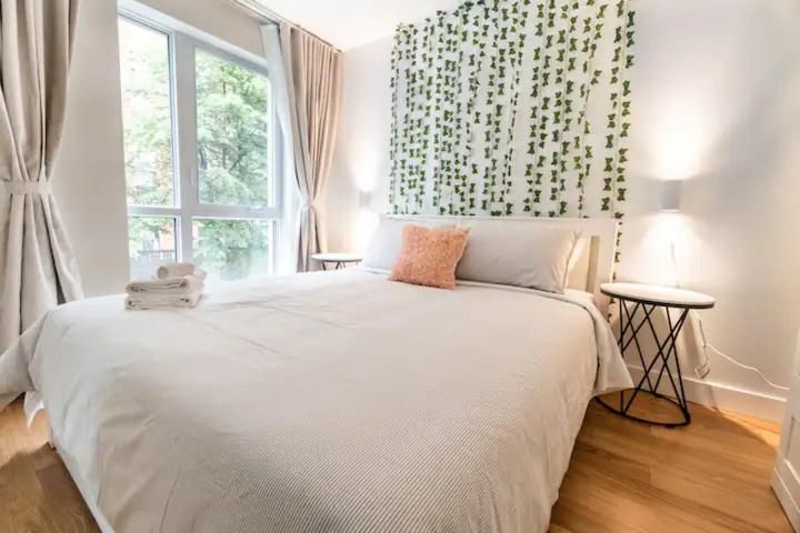 Rozenhaus Montreal Hotel Downtown Junior Suite