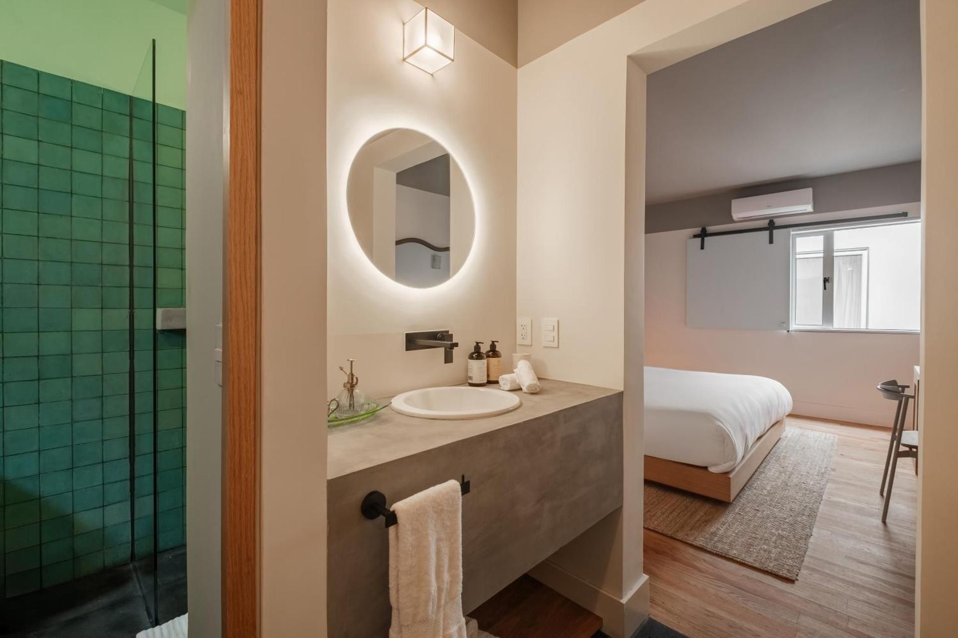 Cholula Condesa Hotel by Lumina Deluxe King Room 265