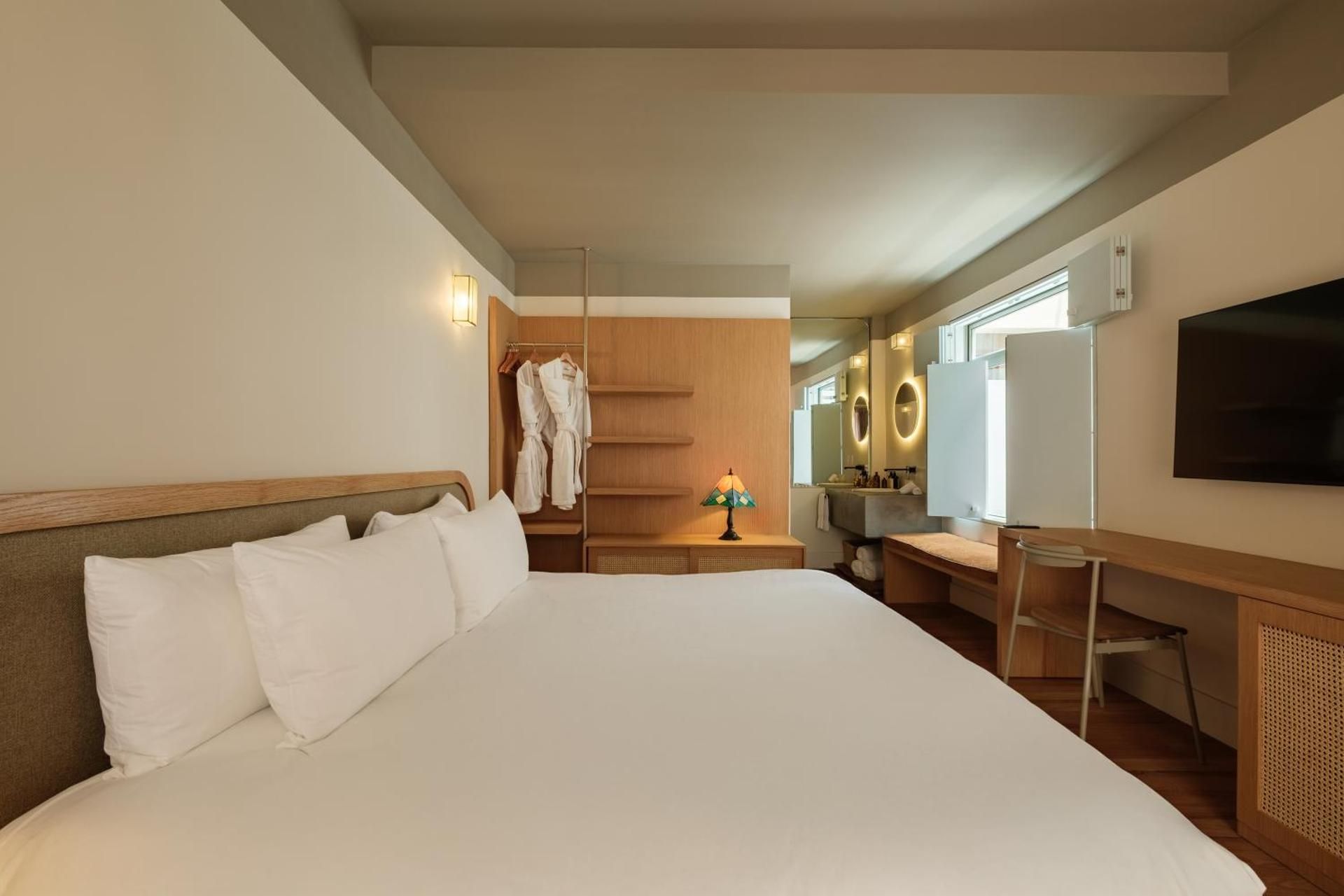 Cholula Condesa Hotel by Lumina Deluxe King Room 49