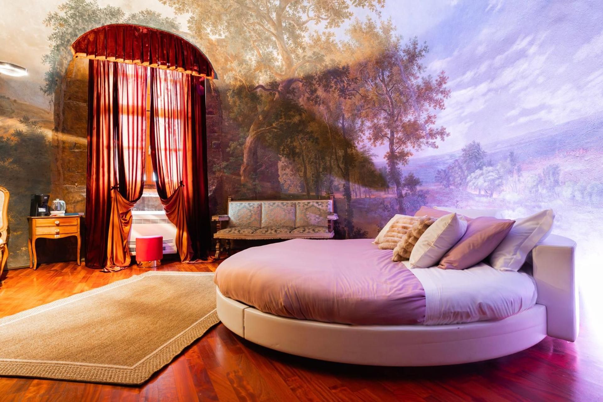 Villa Meraville Deluxe King Room 2