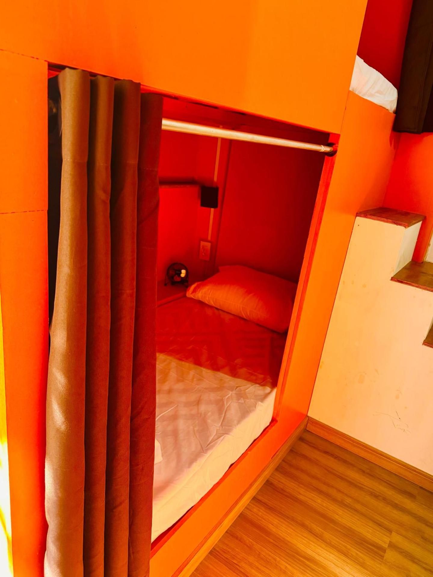 Bed in 6-Bed Mixed Dormitory Room