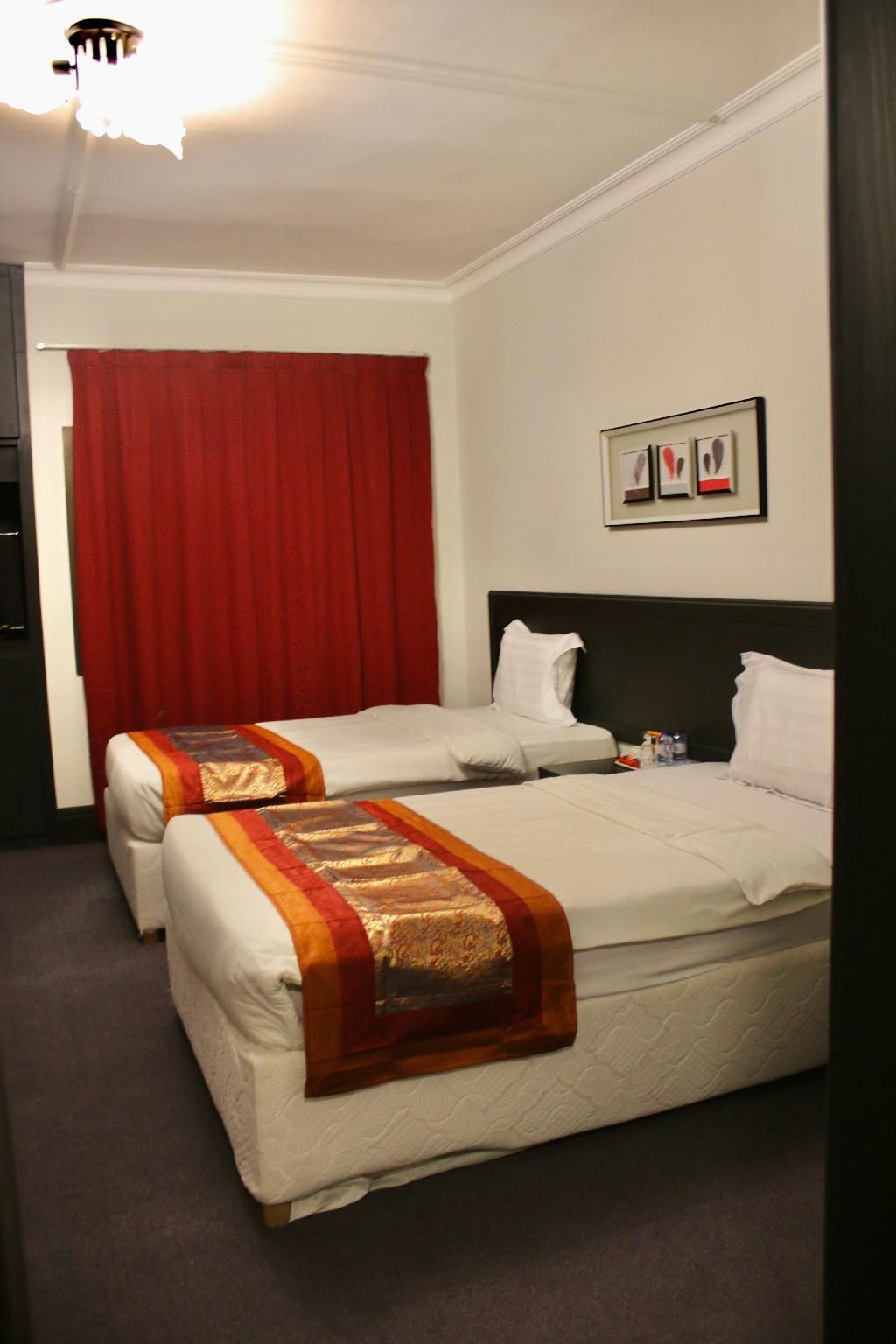 Standard Twin - 2 Single Beds