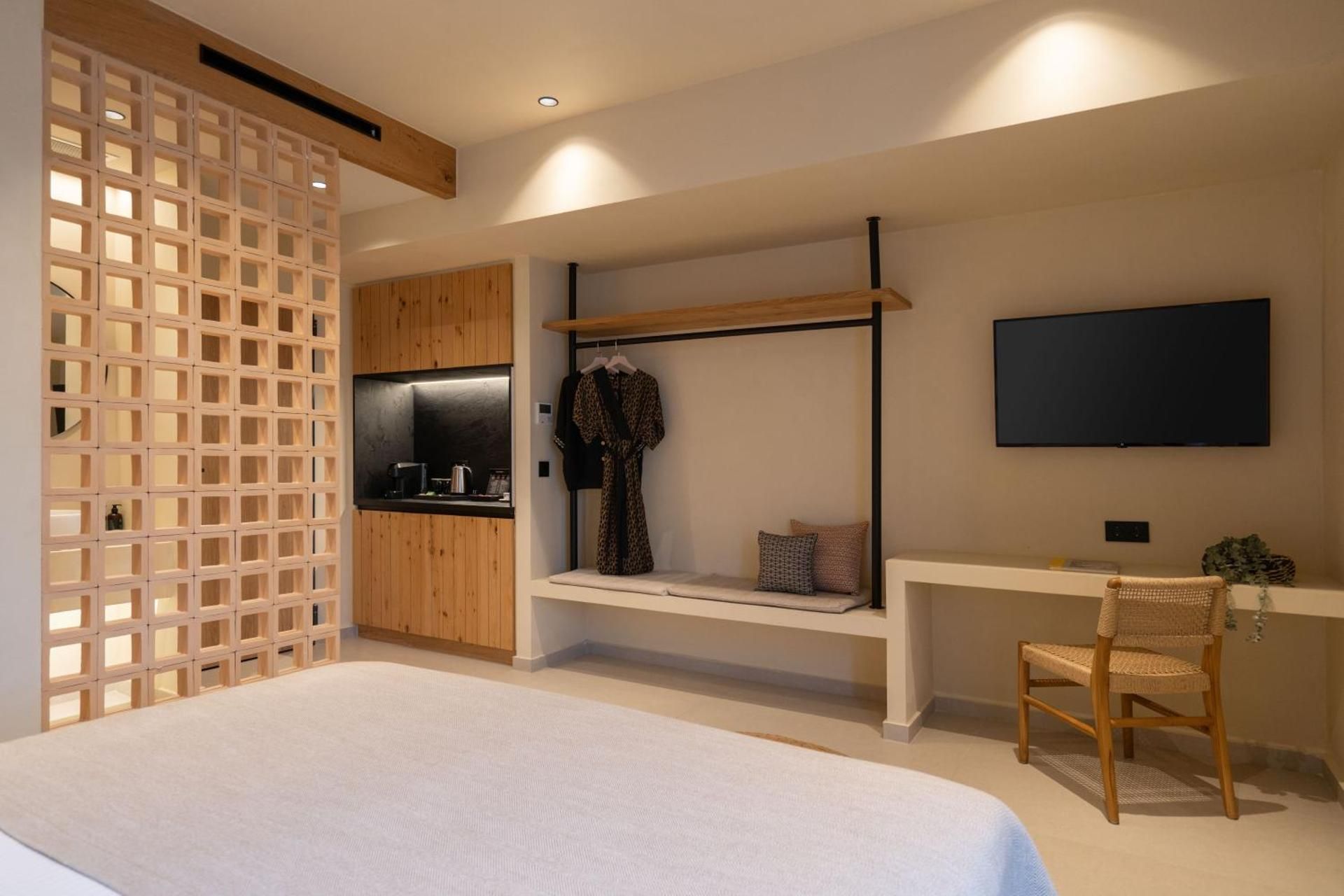 Portiani Suites Junior Suite 3