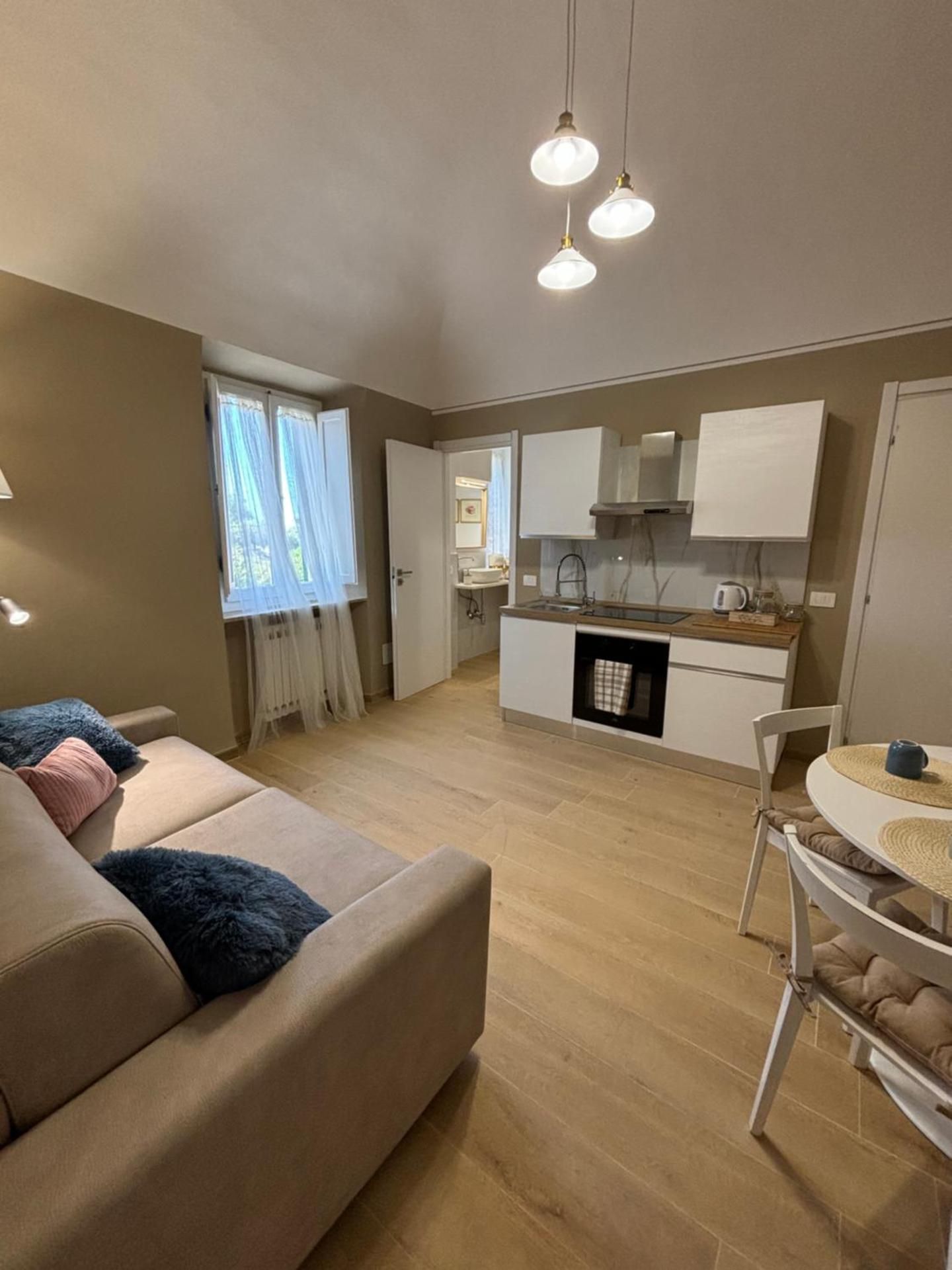 Casa Vacanze La Donna di Cuori One-Bedroom Apartment 3