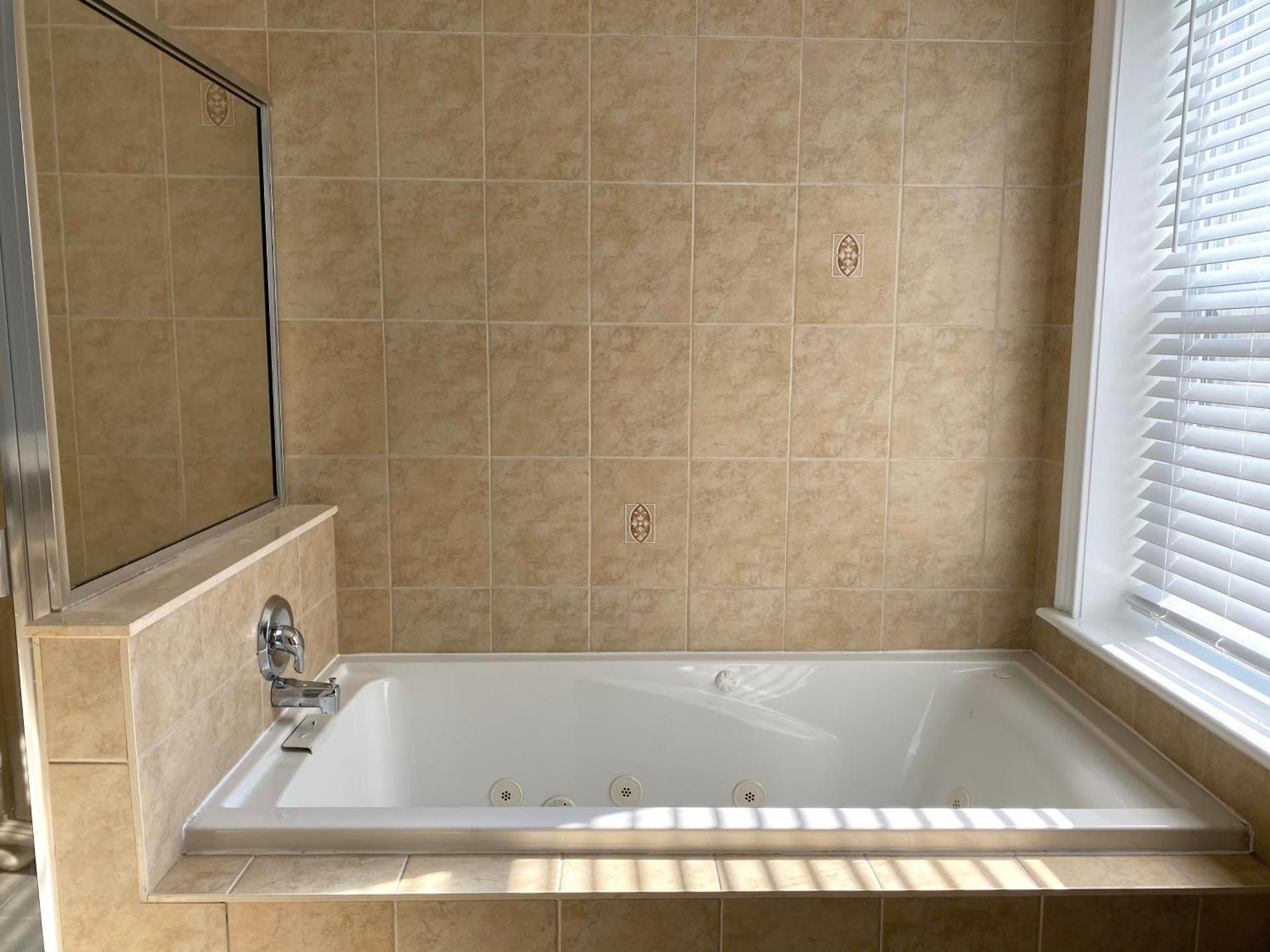 AF Stays - Philadelphia 1224 Mt Vernon St Studio with Spa Bath 7