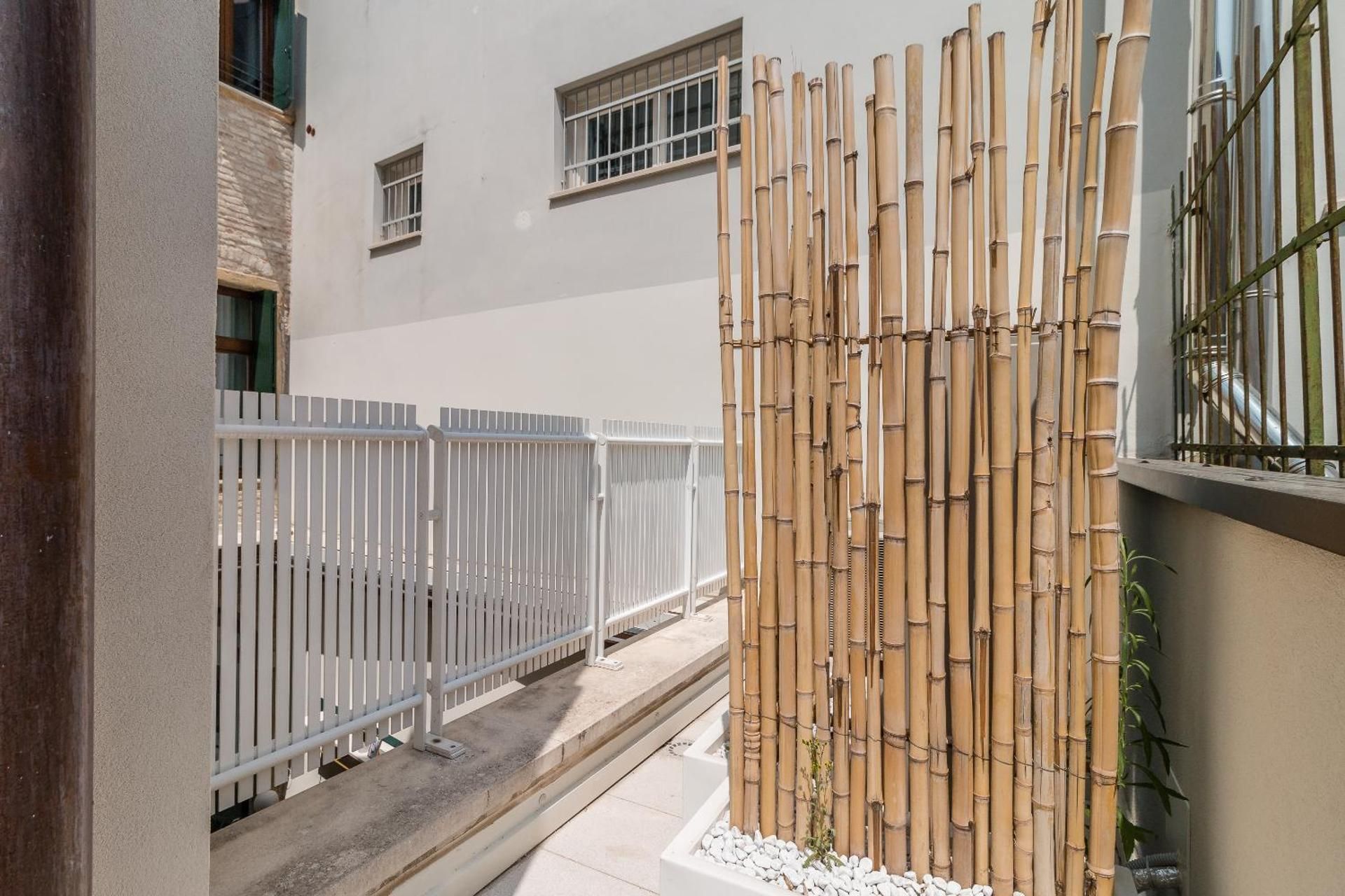 Blooms Botanical Rooms