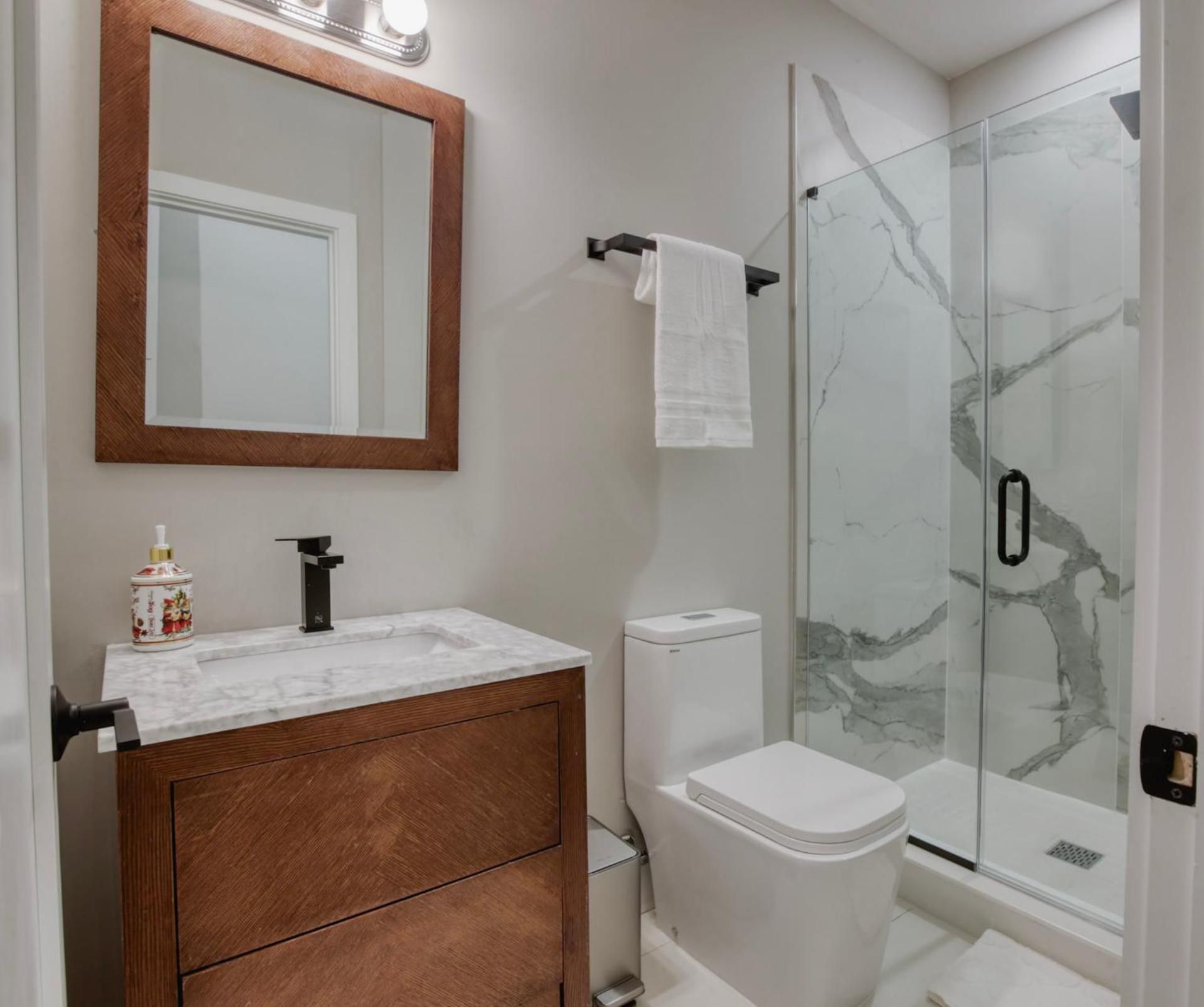 One Sky Loft King Suite 2