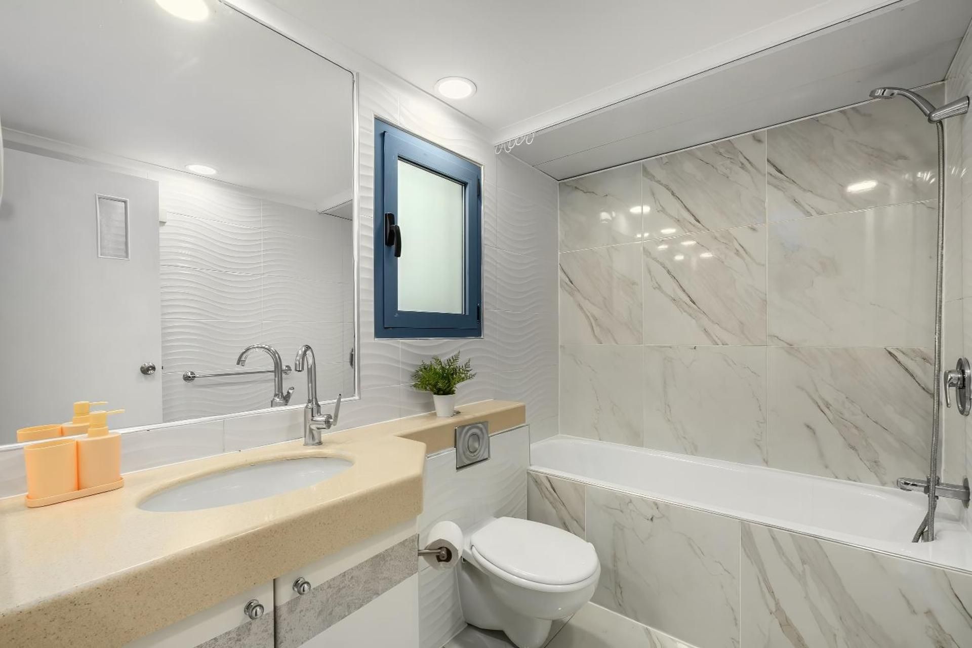 Royal Park Residence by Sea N' Rent Studio 64