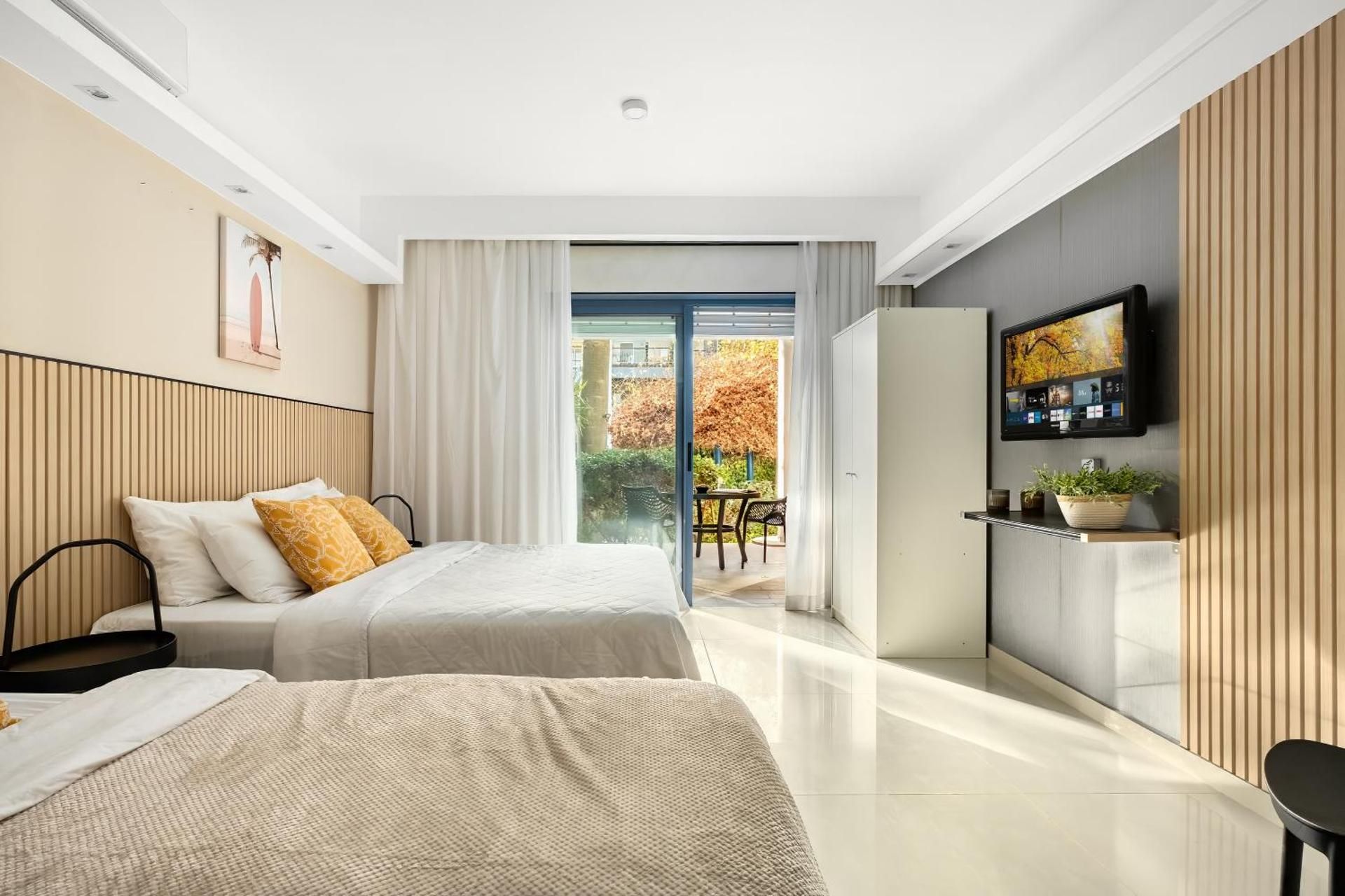 Royal Park Residence by Sea N' Rent Studio 30