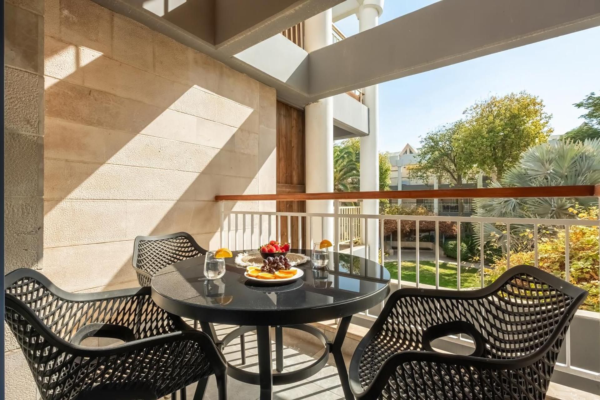 Royal Park Residence by Sea N' Rent One-Bedroom Apartment 43