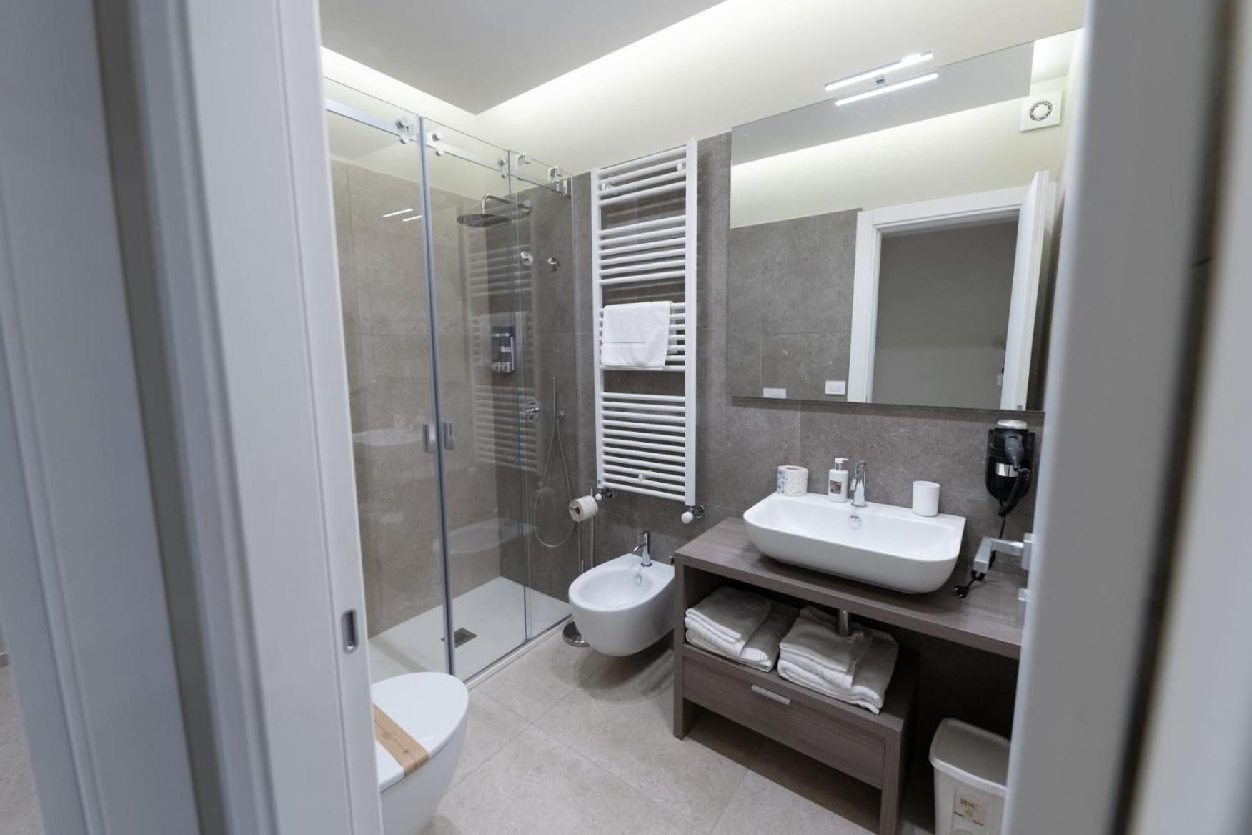 Le Terrazze Adriatiche One-Bedroom Apartment 8