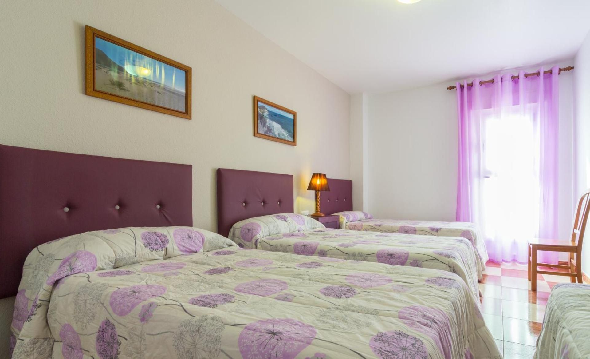 Hostal Rural Alba Quadruple Room 2