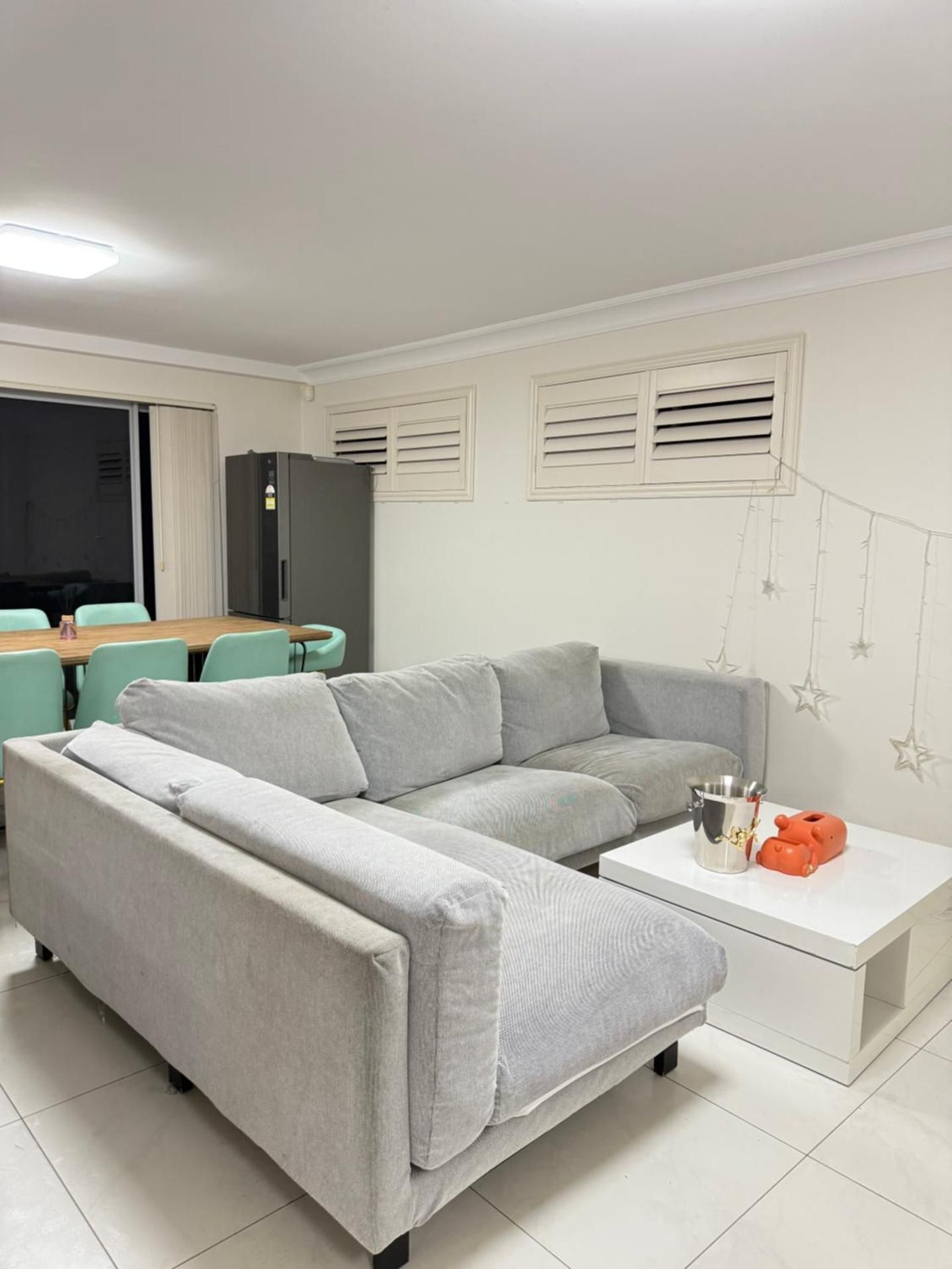 Shared lounge/TV area