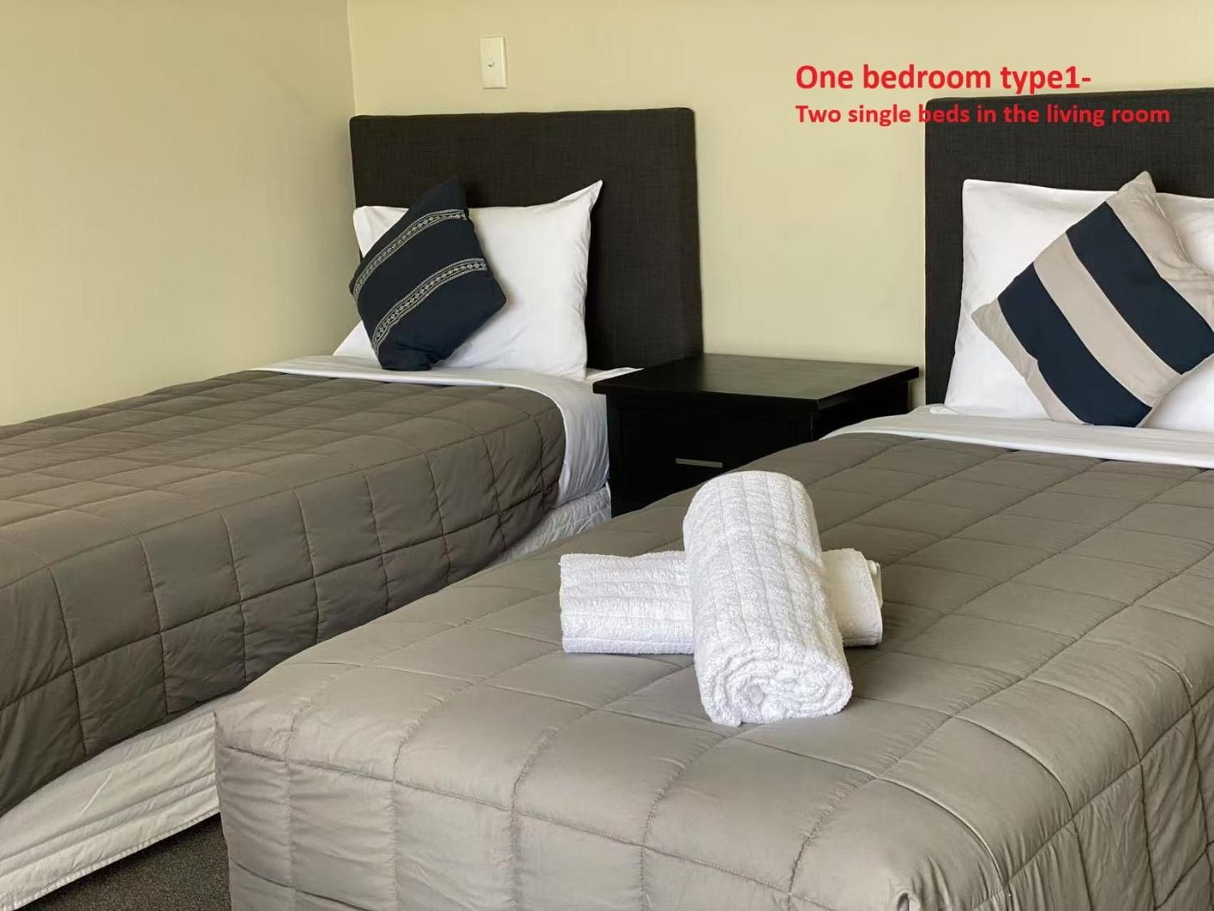 Malones Spa Motel One-Bedroom Apartment with Hot Tub