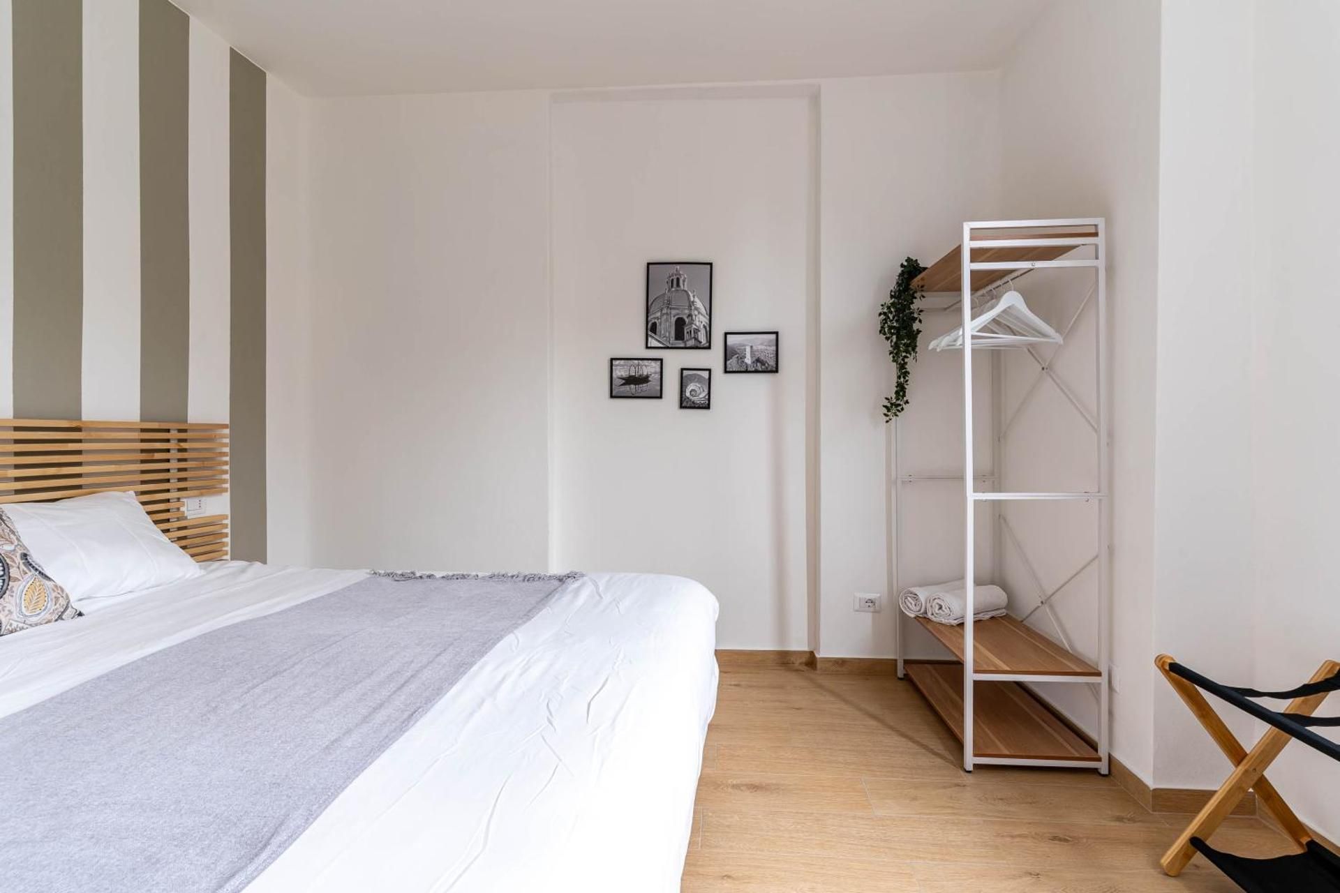 Deluxe Double or Twin Room with Lake View