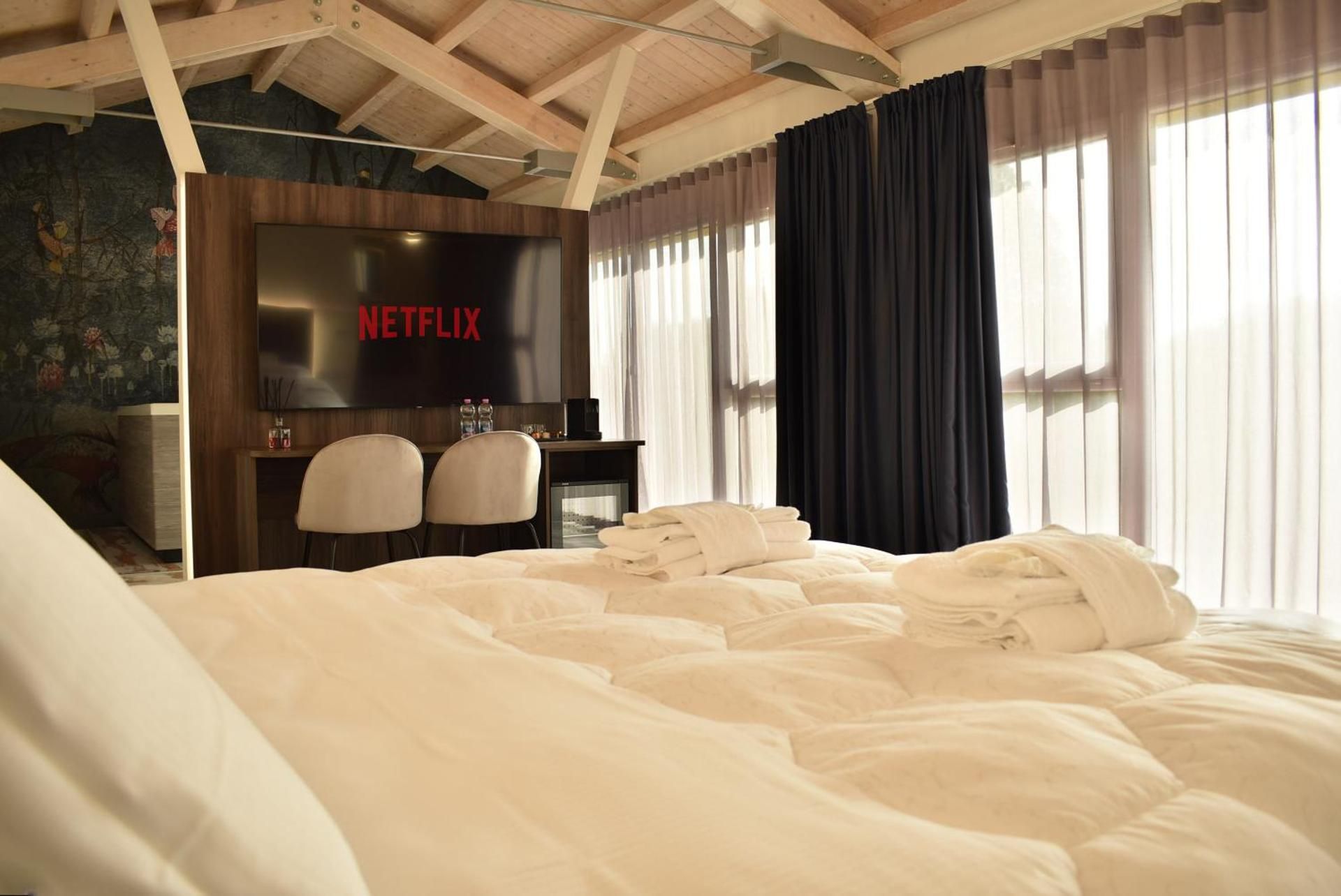 Royal Garden luxury rooms Double Room with Spa Bath