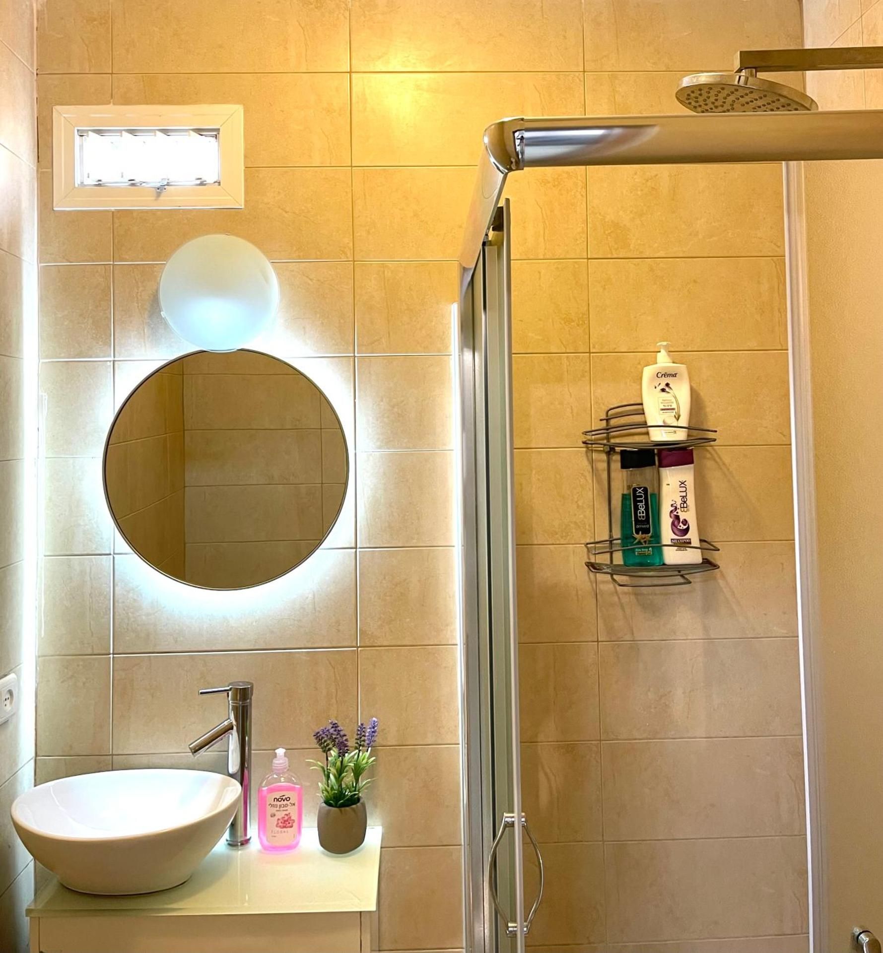 Cozy apartment near the beach One-Bedroom Apartment 3