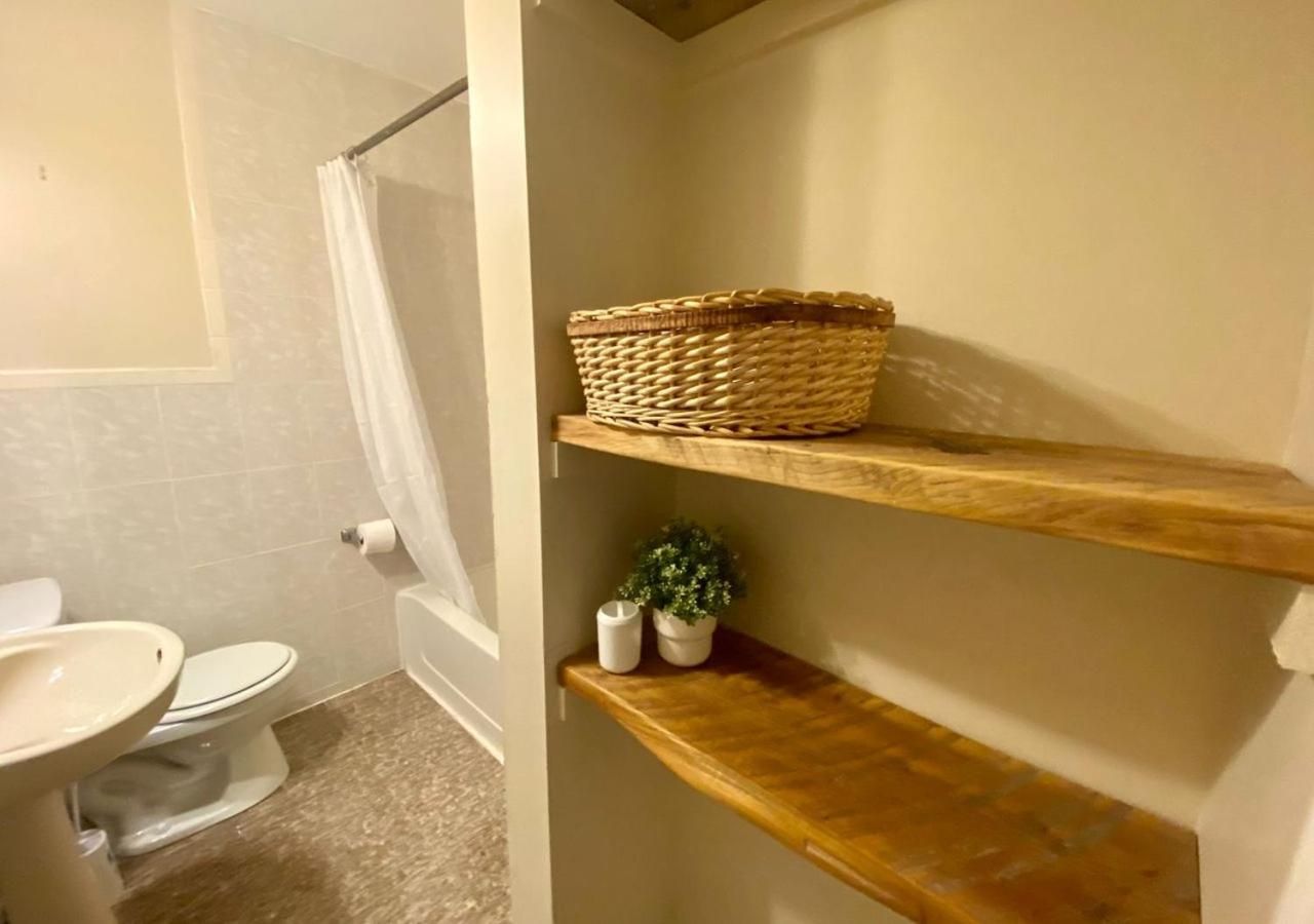 Deluxe Double Room with Shower