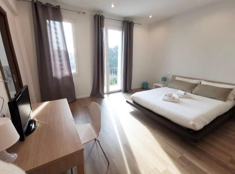 Civico21 Double Room with Private Bathroom 5