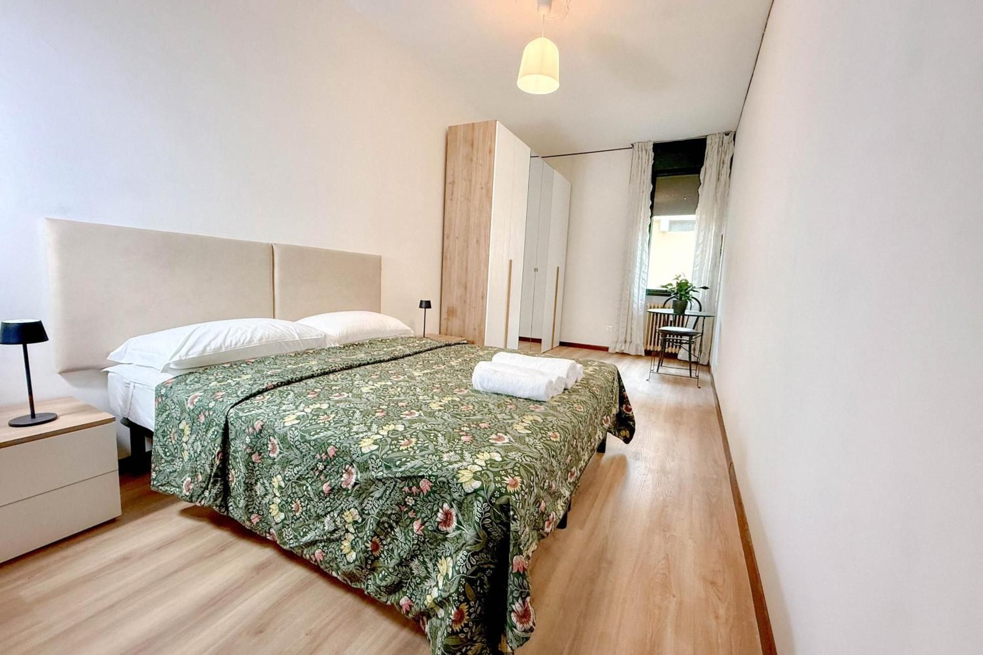 Double or Twin Room with Shared Bathroom