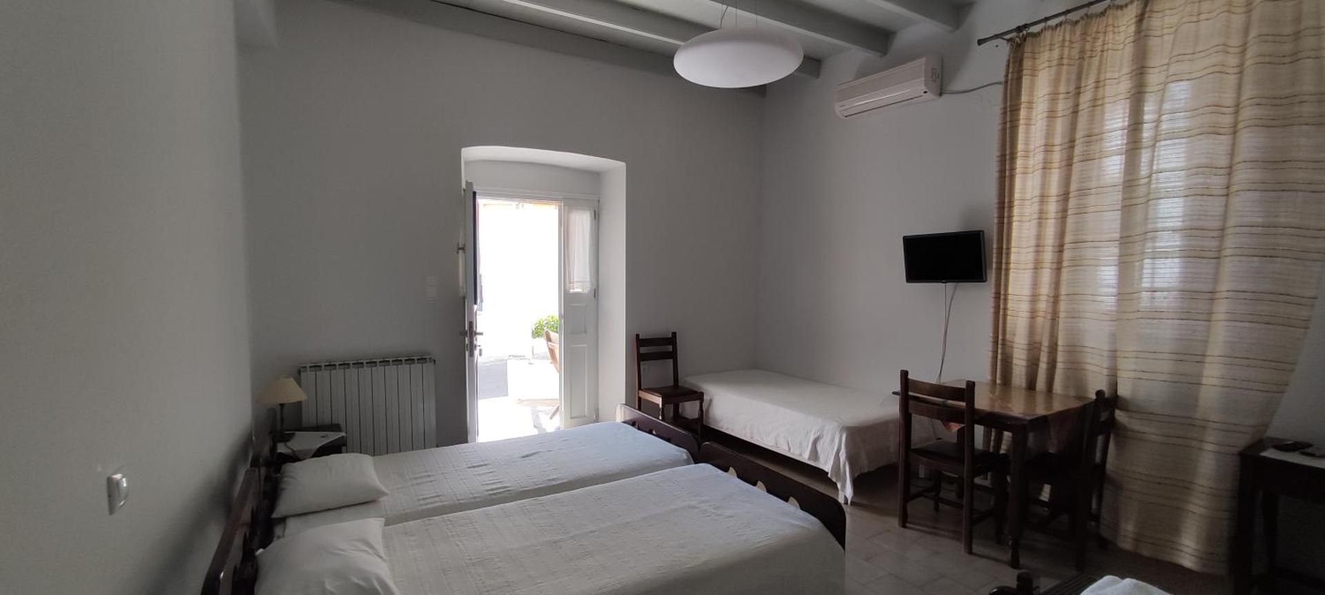 Premium Quadruple Room