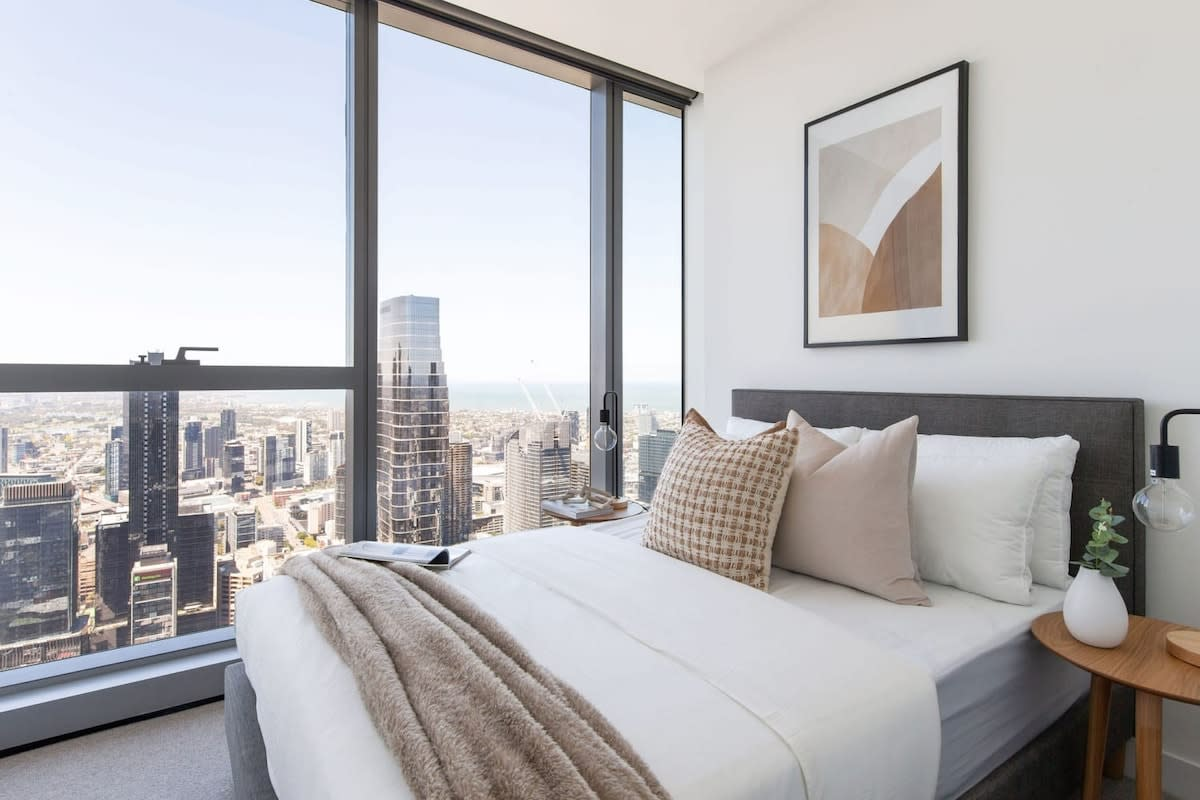 2 Bedroom - 2 Bath Suite