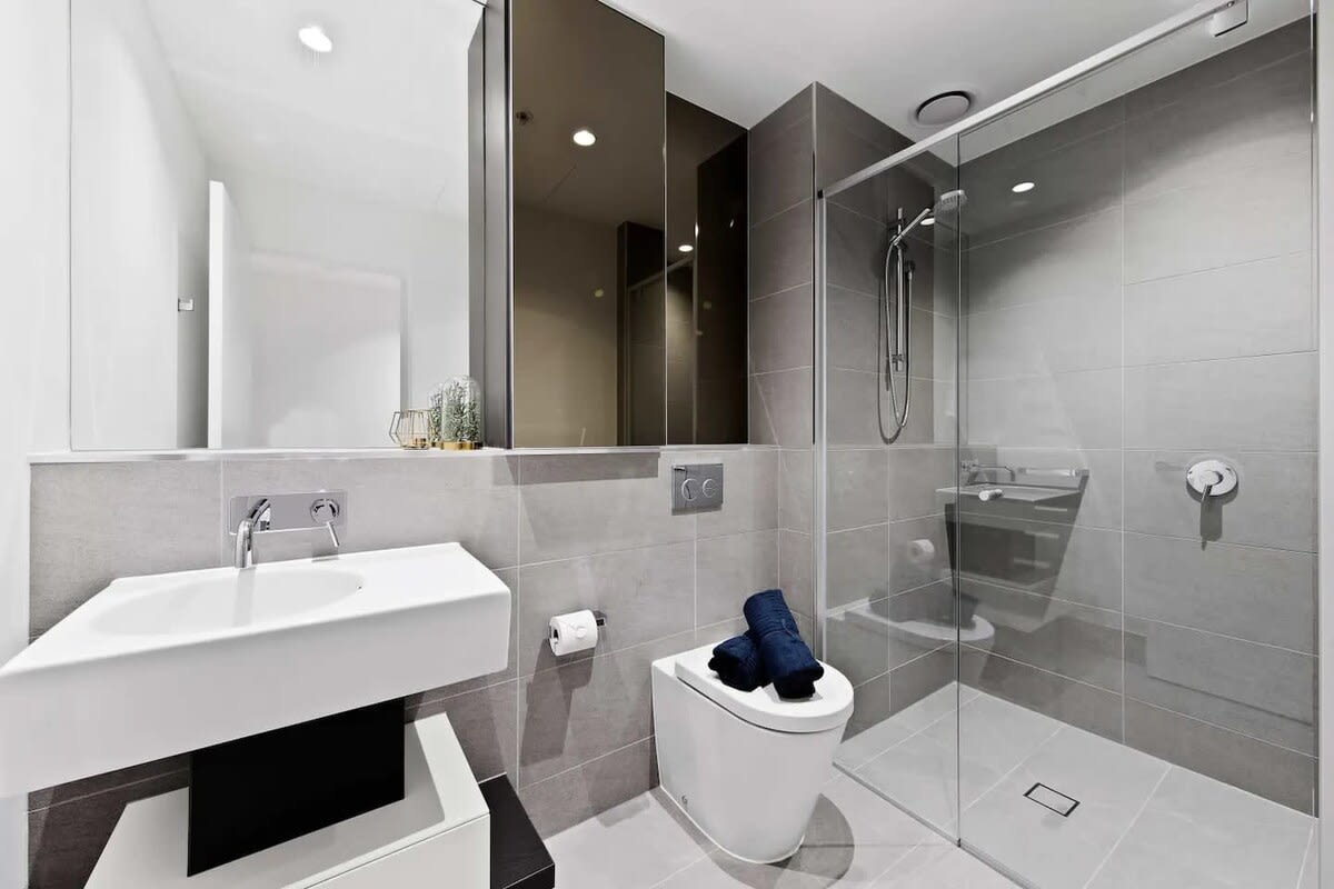 Luxe Docklands City Suites • Southern Cross  1 Bedroom City Suite