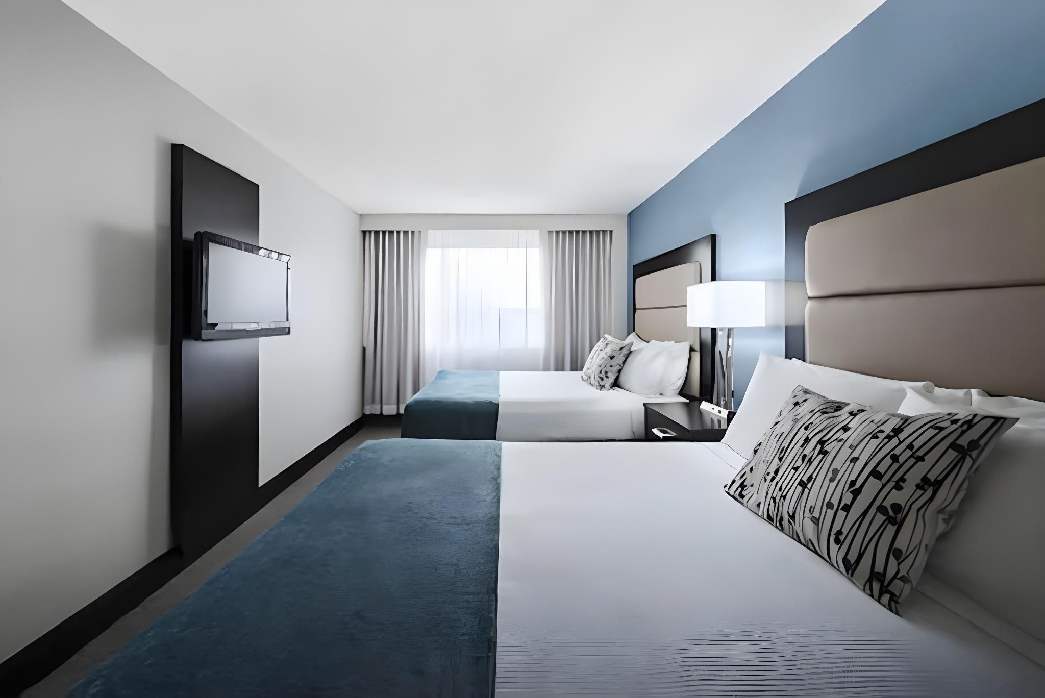 undefined Ottawa Embassy Hotel 6