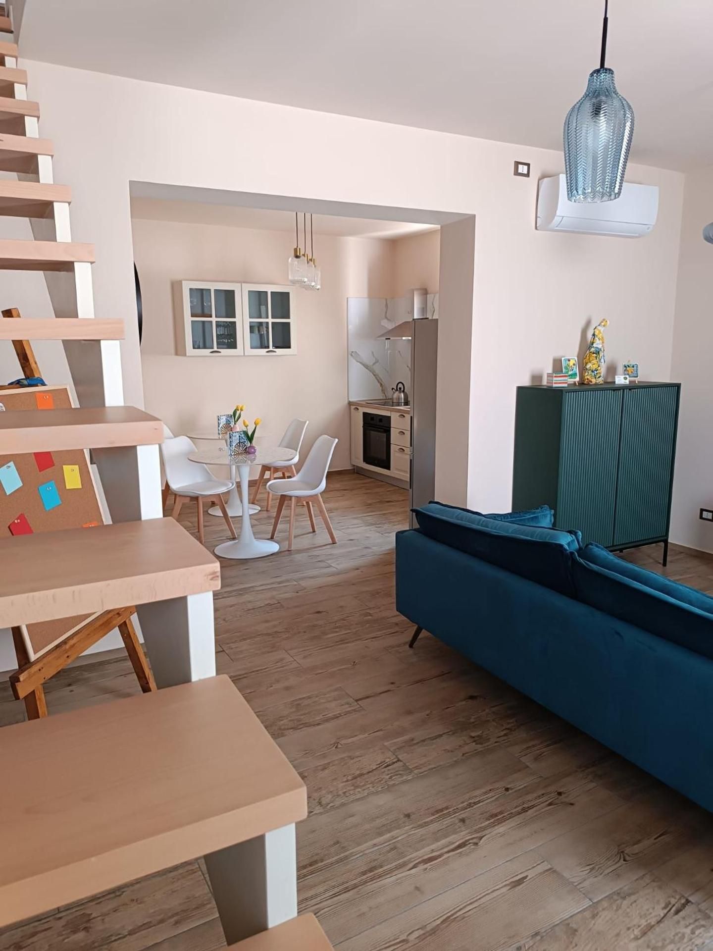 House Delfina Deluxe Room (2 Adults + 1 Child) 2