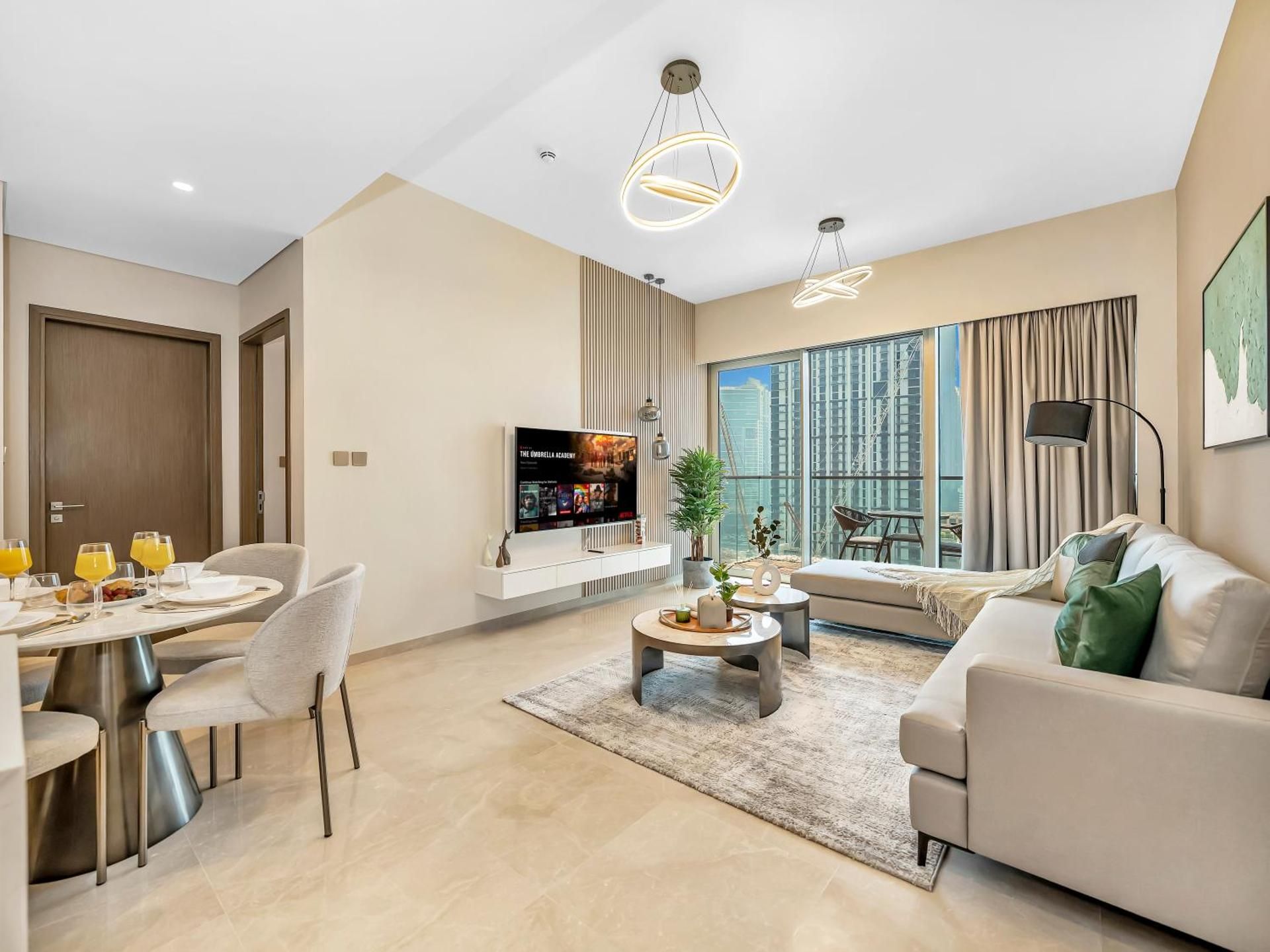 SmartStay at Grande Signature - Downtown Dubai City Views - Brand New Luxury Apartments