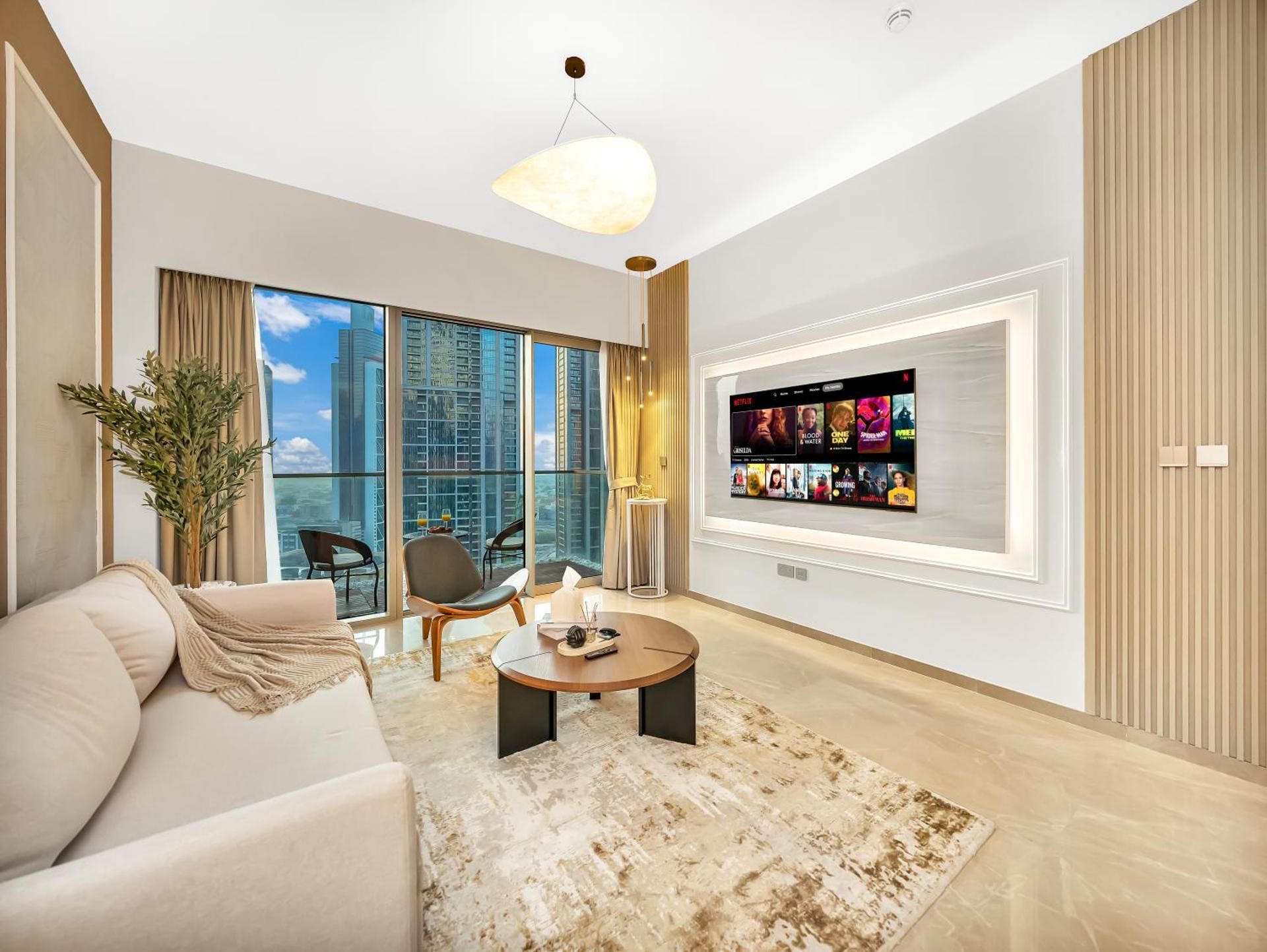 SmartStay at Grande Signature - Downtown Dubai City Views - Brand New Luxury Apartments