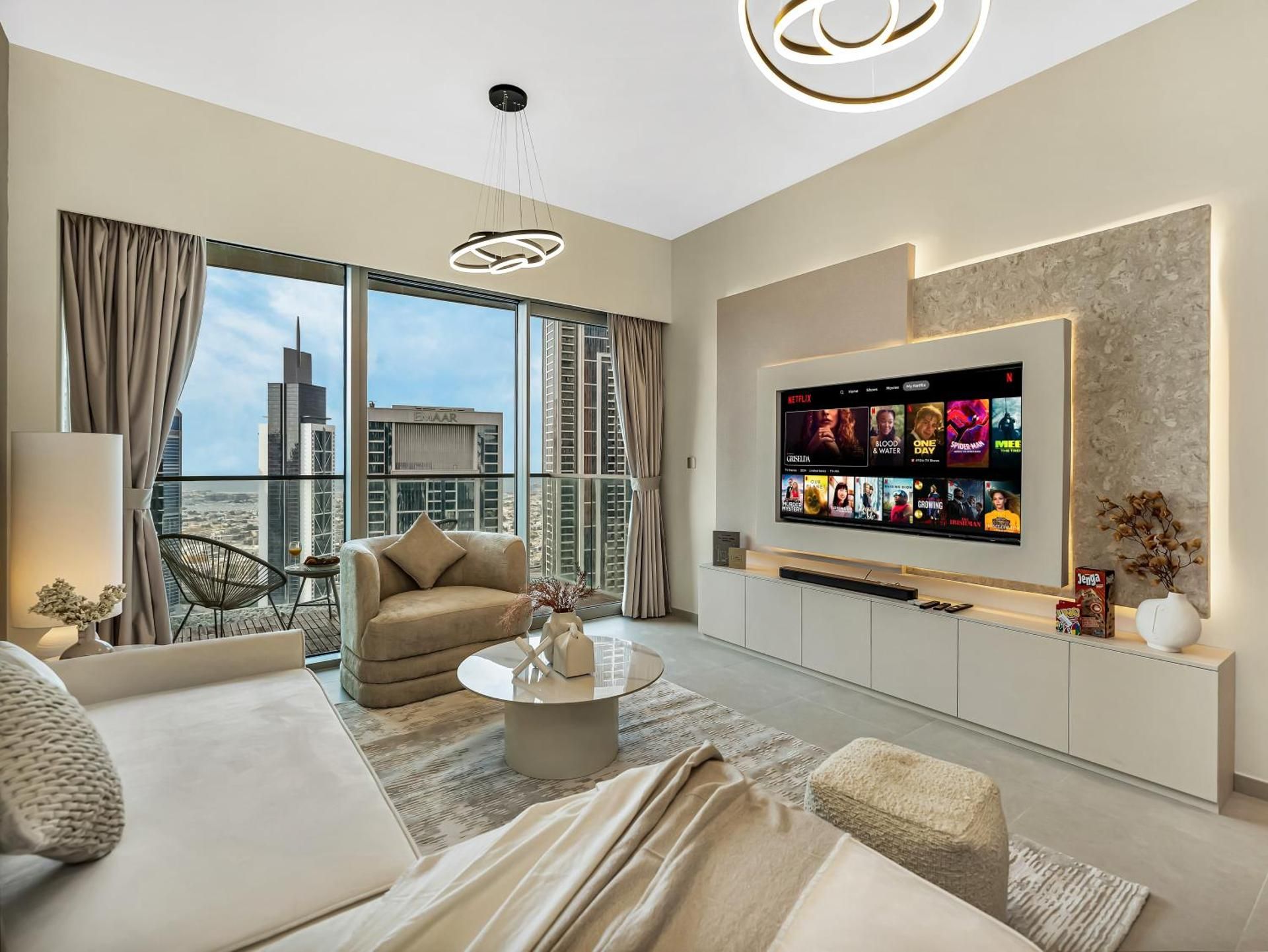 SmartStay at Grande Signature - Downtown Dubai City Views - Brand New Luxury Apartments