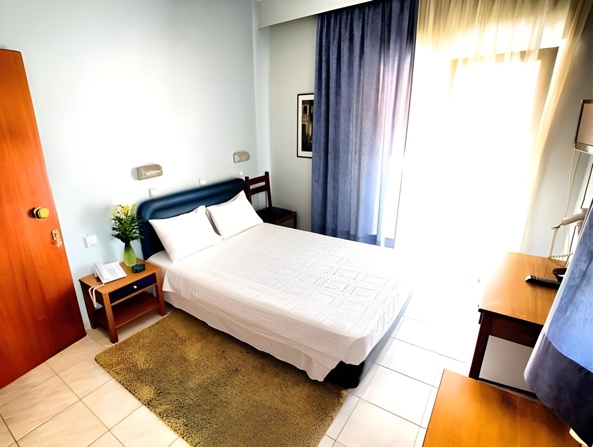 Park Hotel Single Room 2