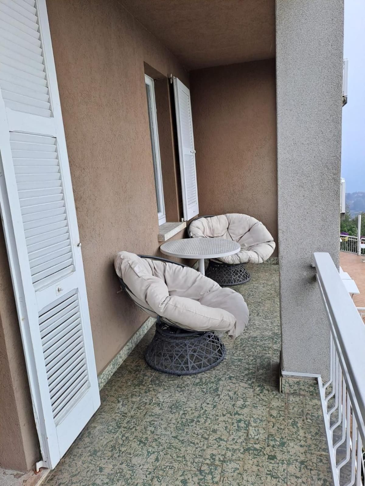 Double Room with Lake View