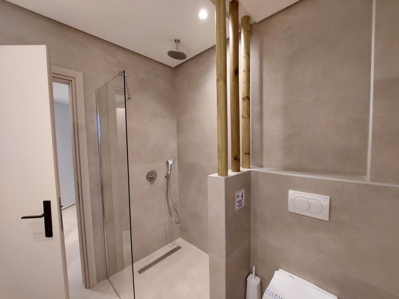 U boutique experience One-Bedroom Apartment with Park View 2